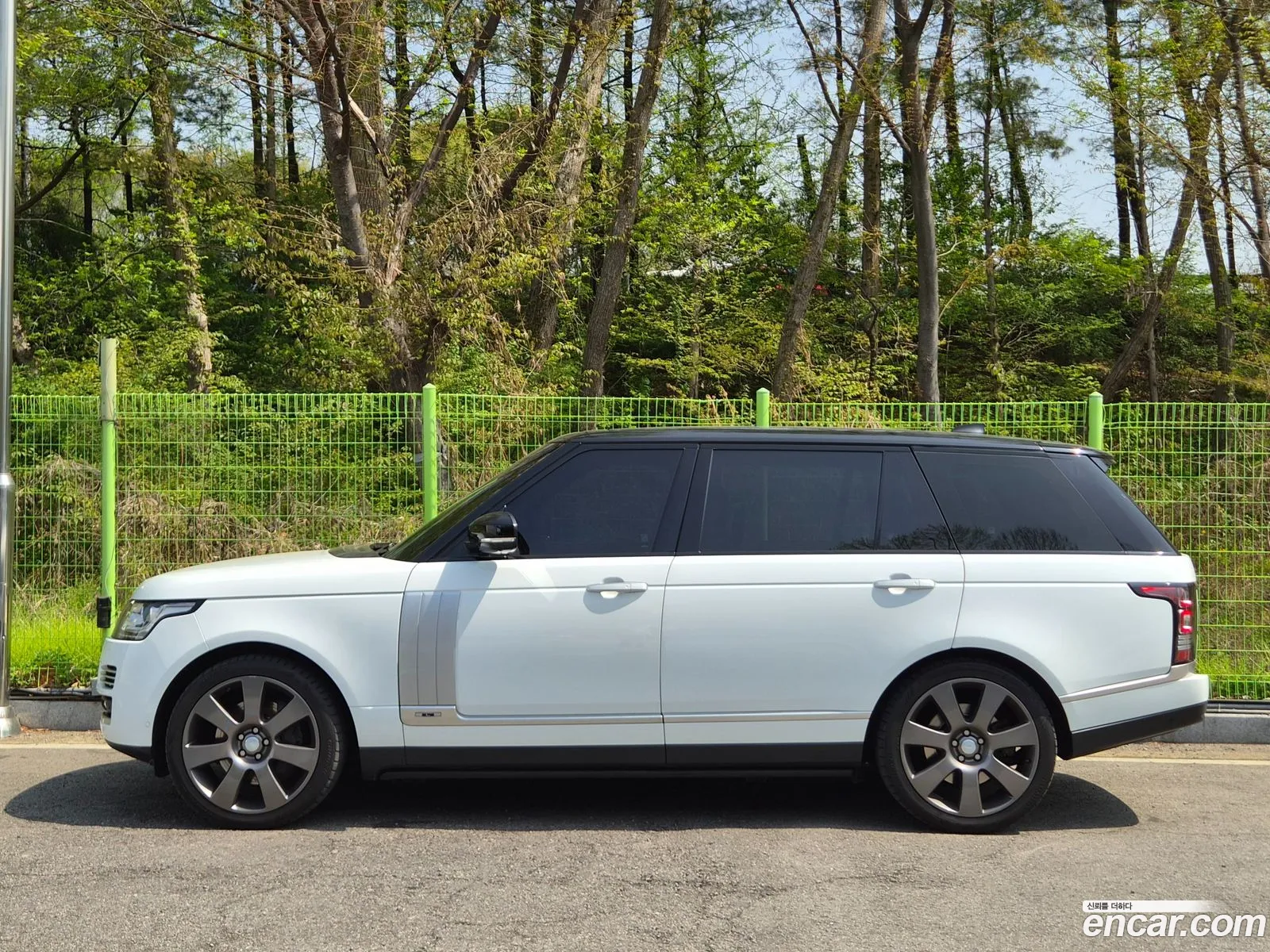 Land Rover Range Rover 2017 — 2