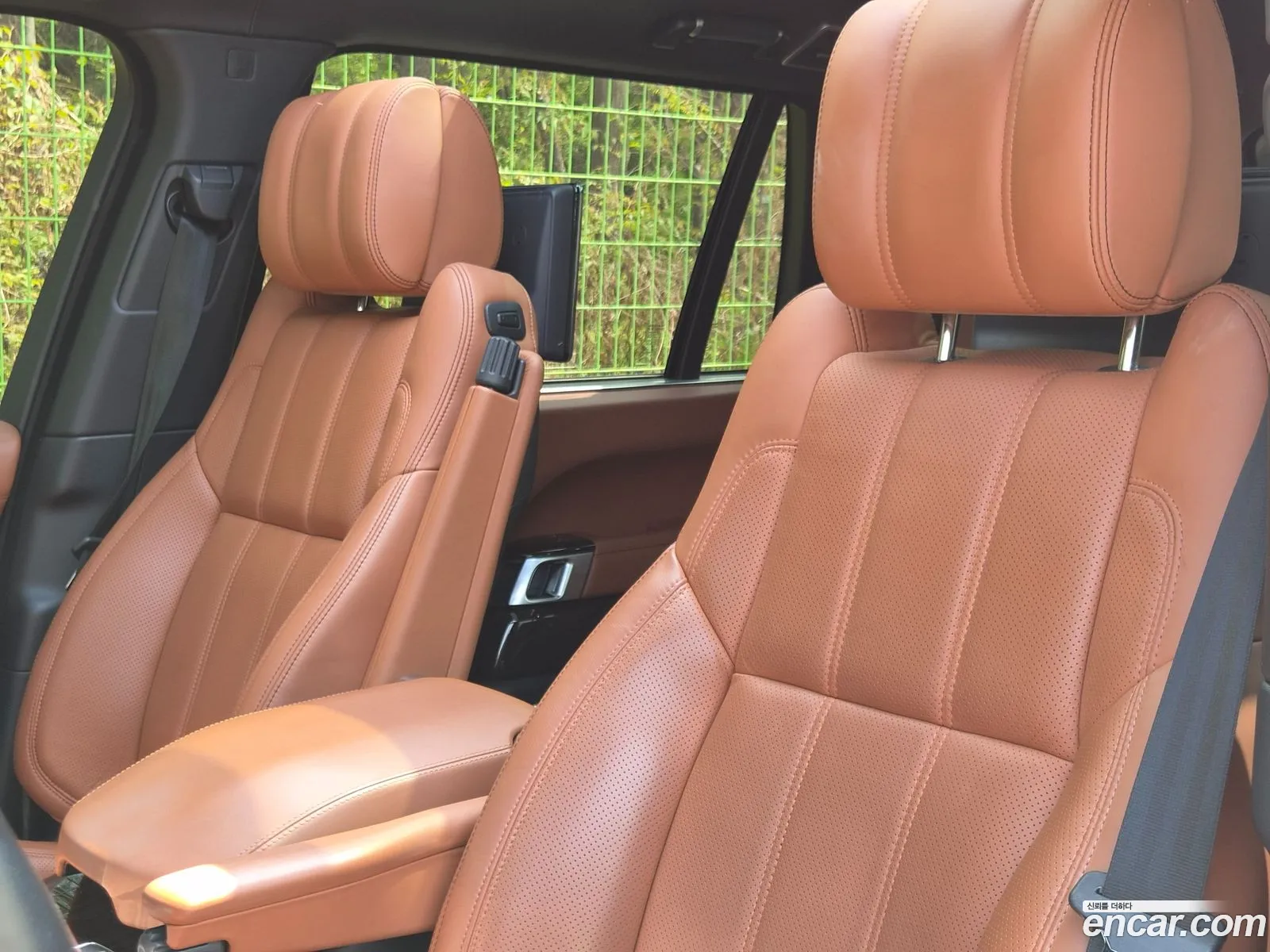 Land Rover Range Rover 2017 — 11