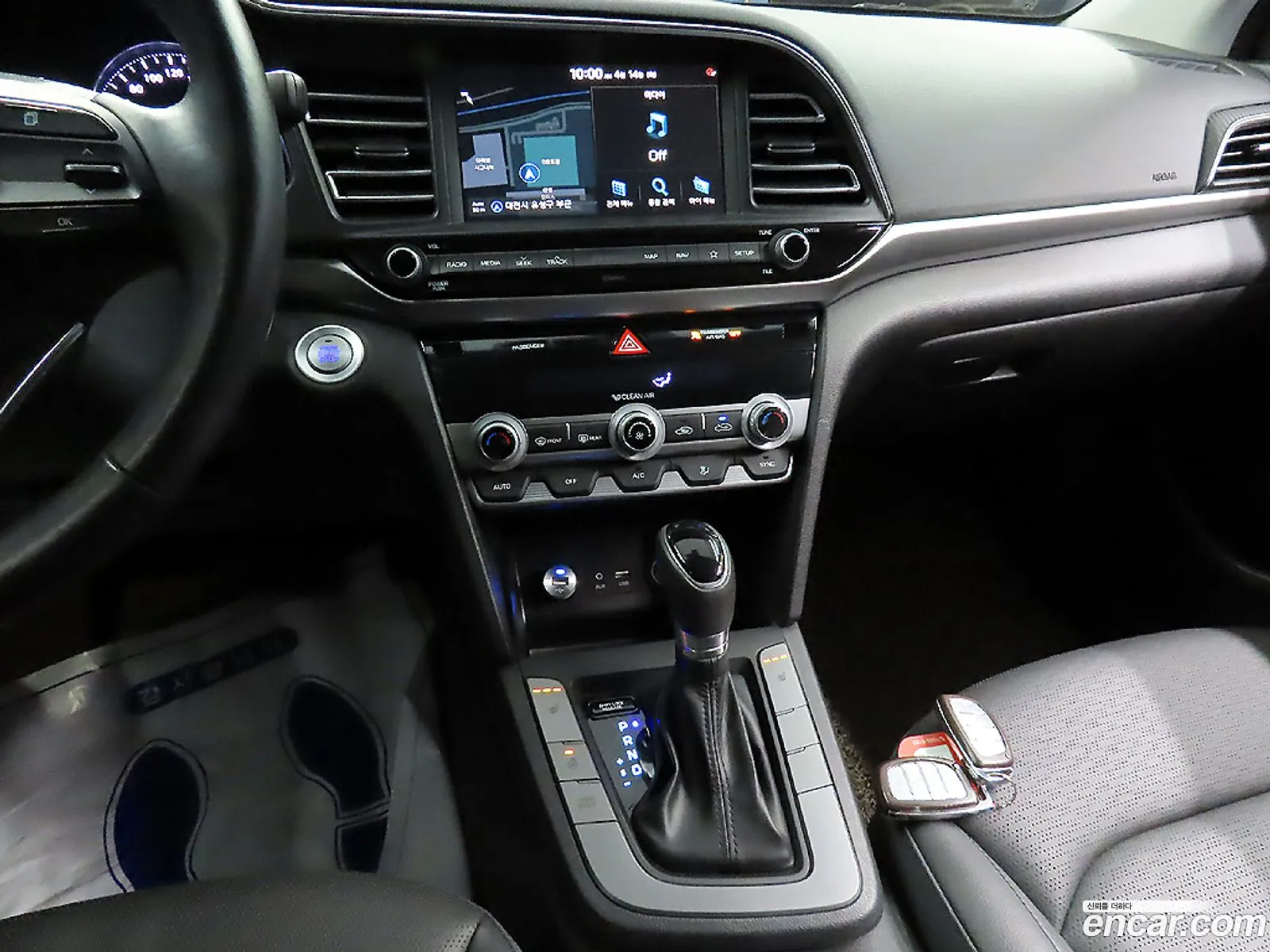 Hyundai Elantra AD 2020 — 11