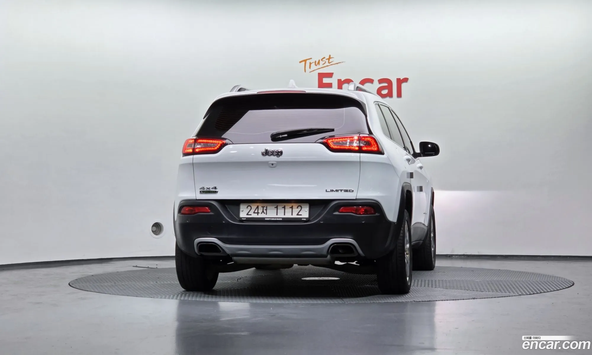 Jeep Cherokee 2015 — 20