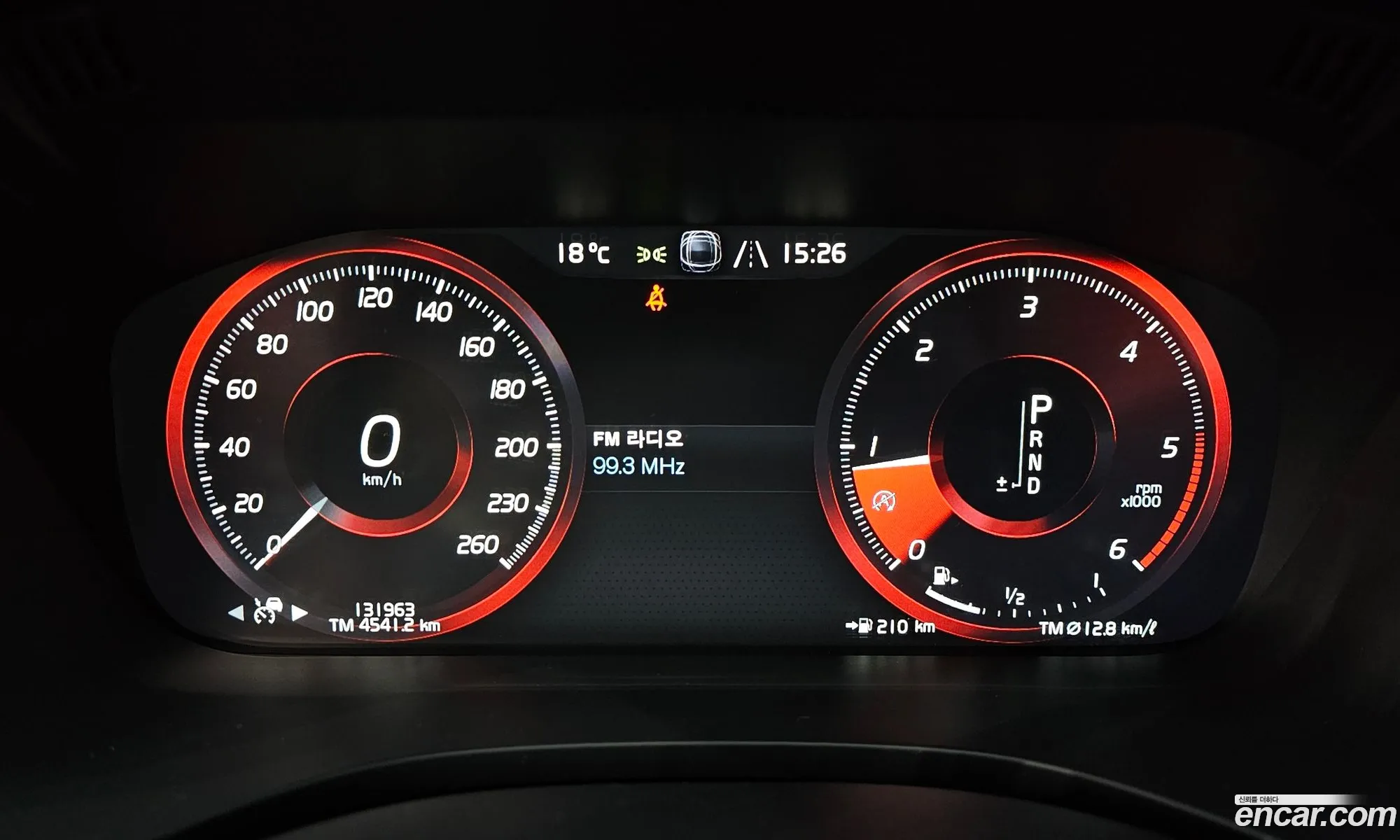 Volvo XC60 2017 YV1UZA8ACJ1014235 — 7