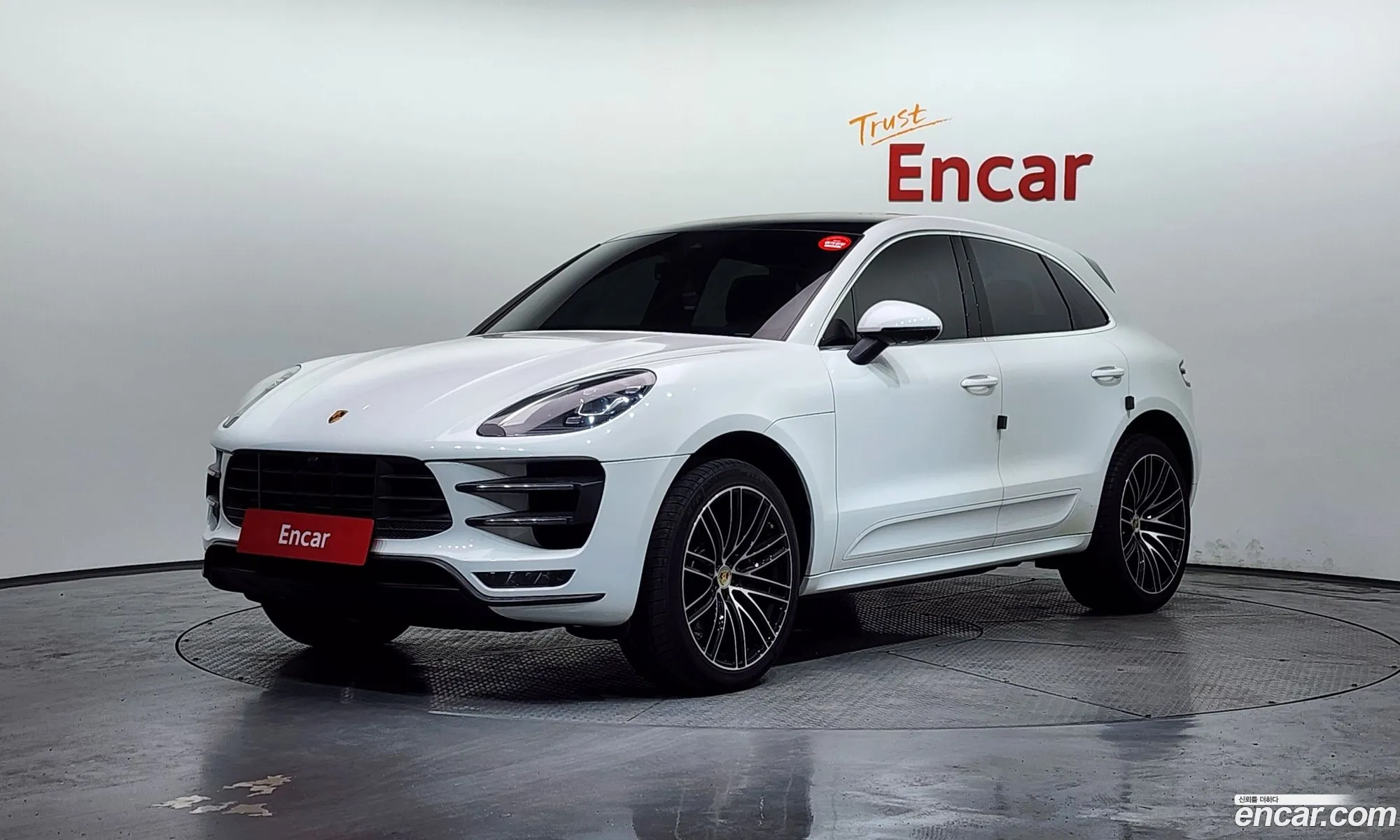 Porsche Macan 2016 WP1AF295XHLB90279 — 17