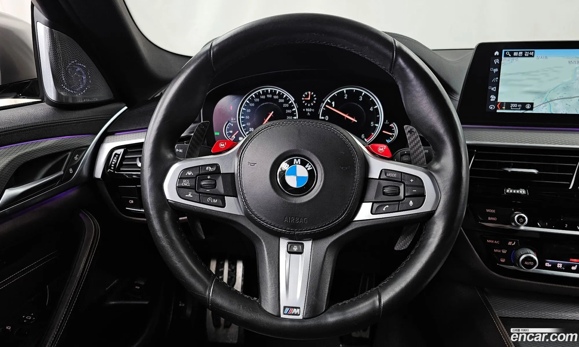 BMW 5 Series 2018 — 8