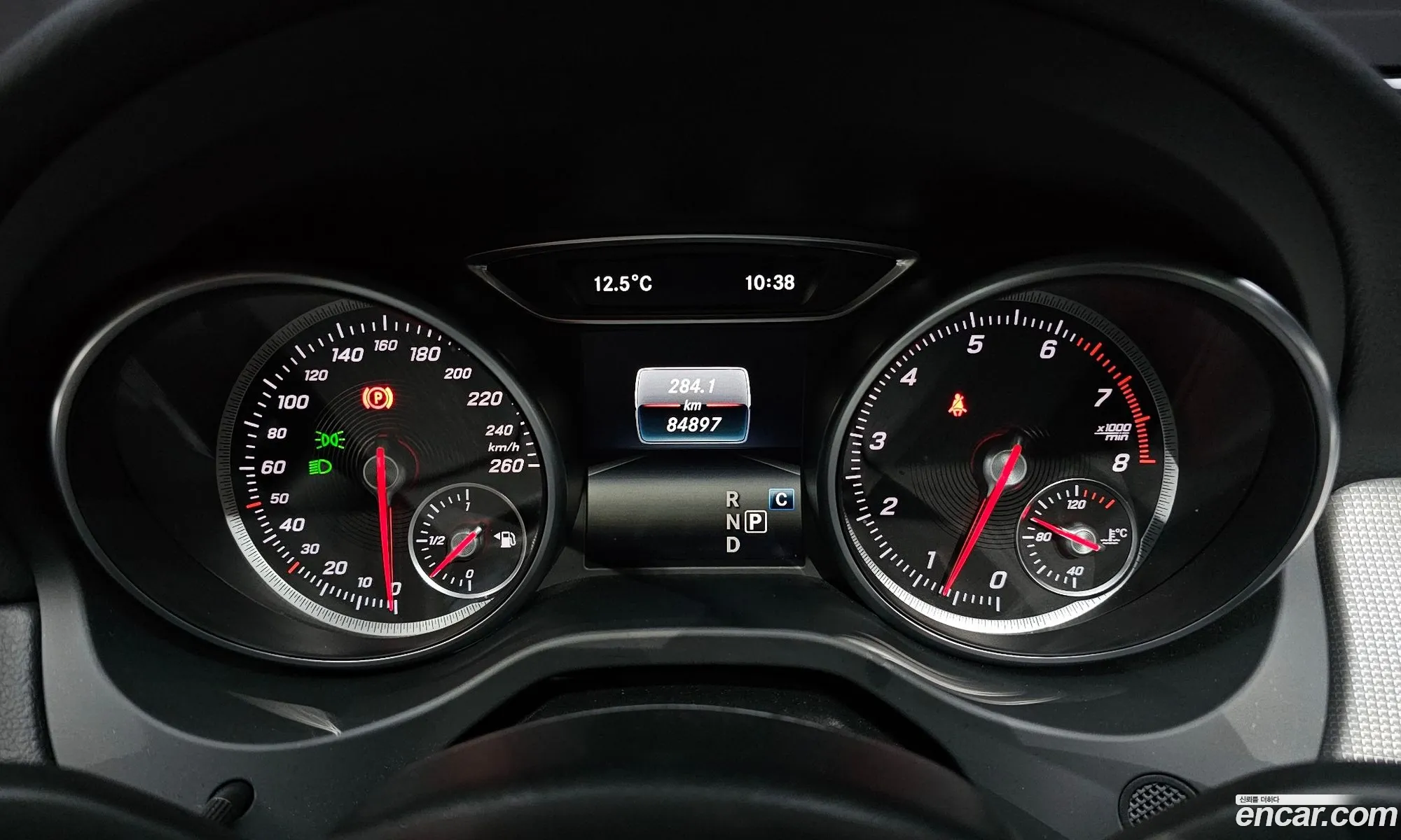 Mercedes-Benz CLA-Class C117 2016 — 12