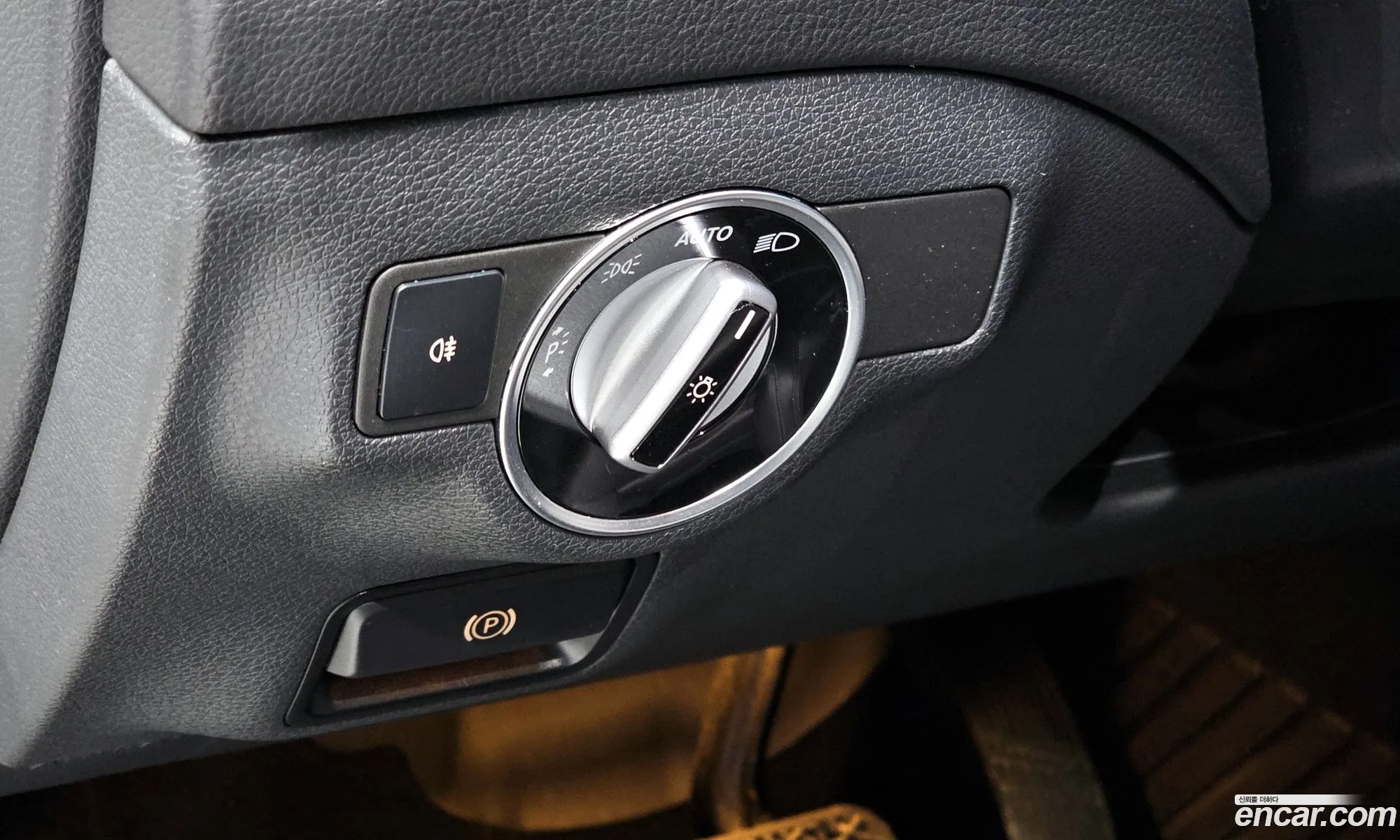 Mercedes-Benz CLA-Class C117 2016 — 6