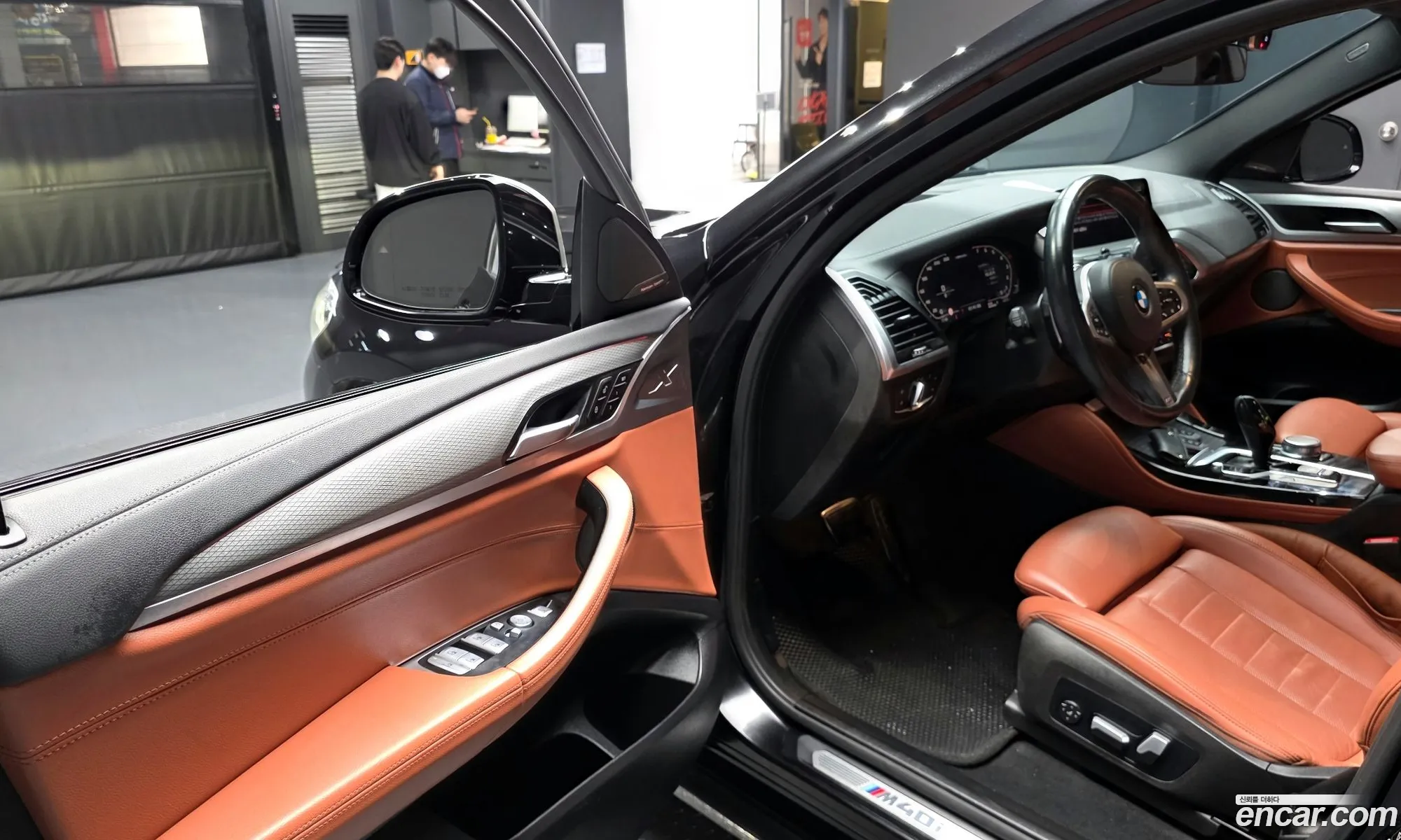 BMW X4 2020 WBA2V510XM9E82905 — 32
