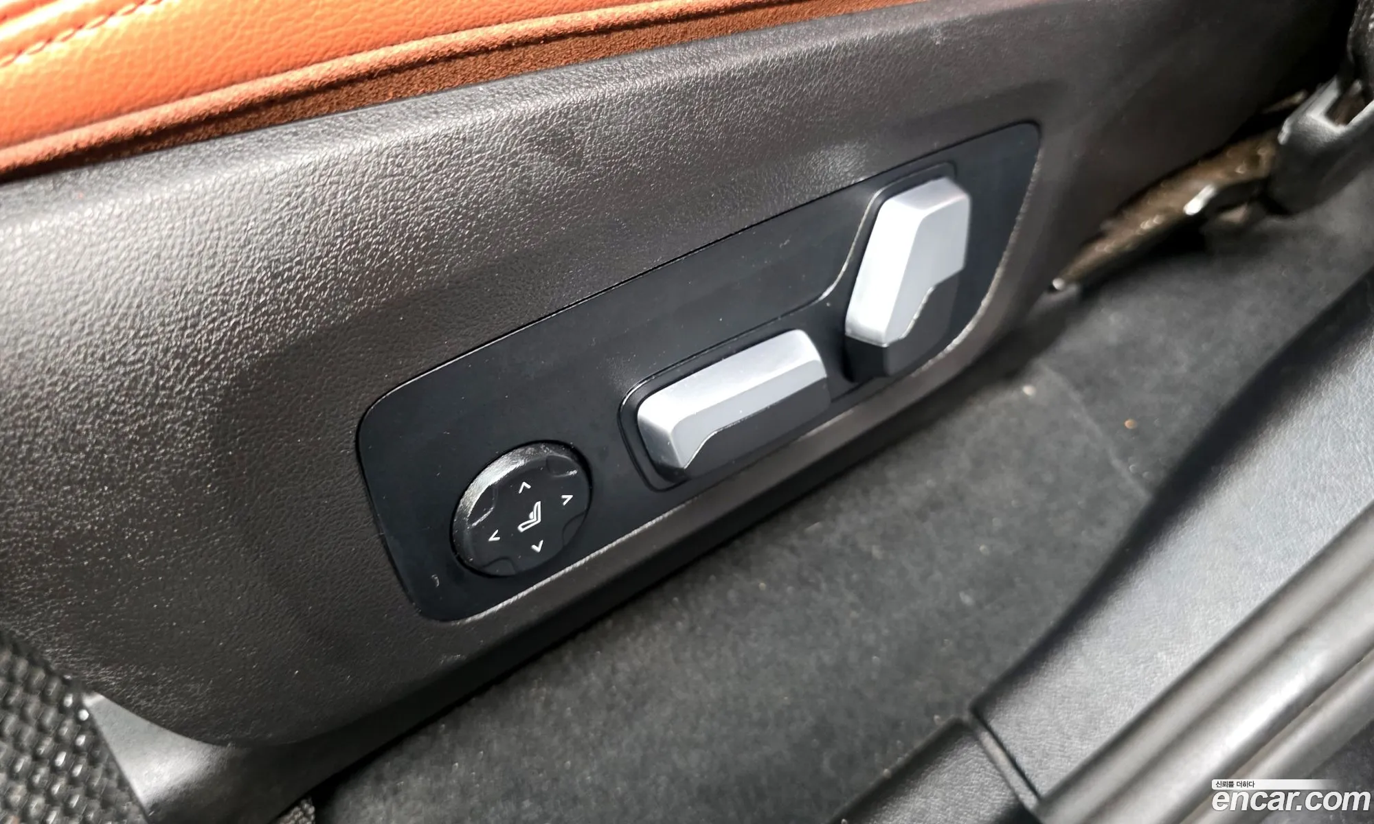 BMW X4 2020 WBA2V510XM9E82905 — 7