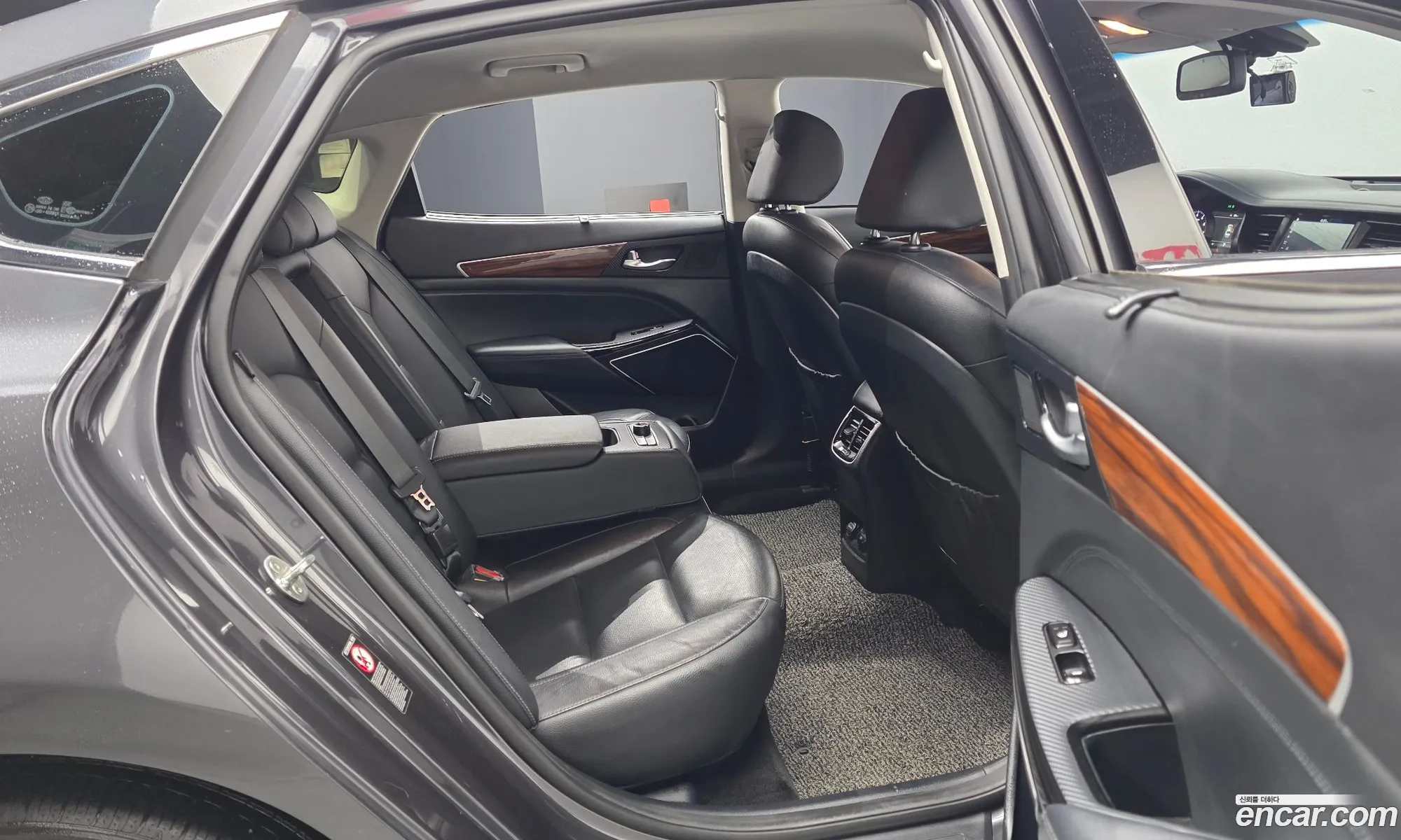 Kia K7 2017 — 8