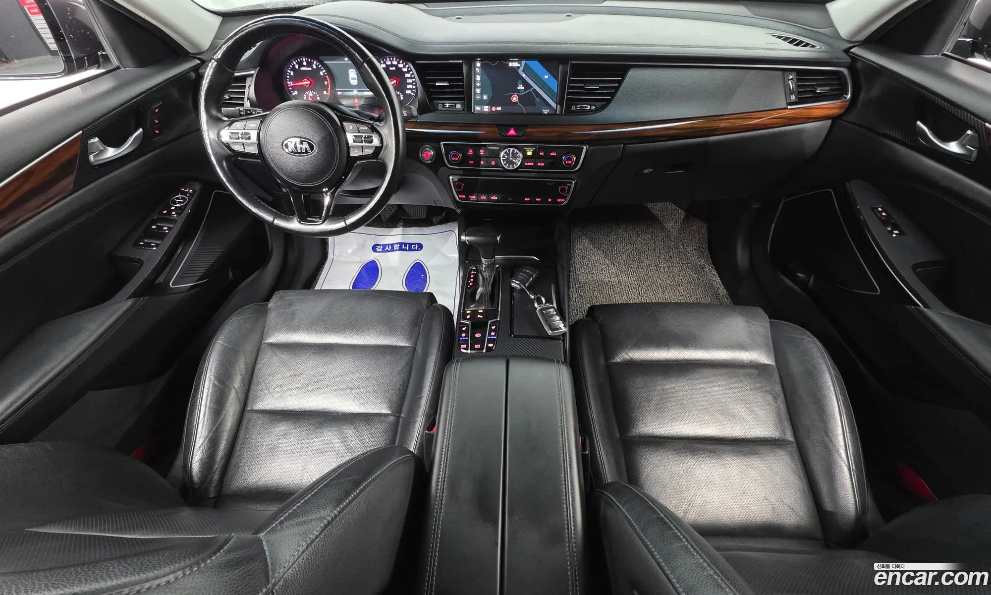 Kia K7 2017 — 10