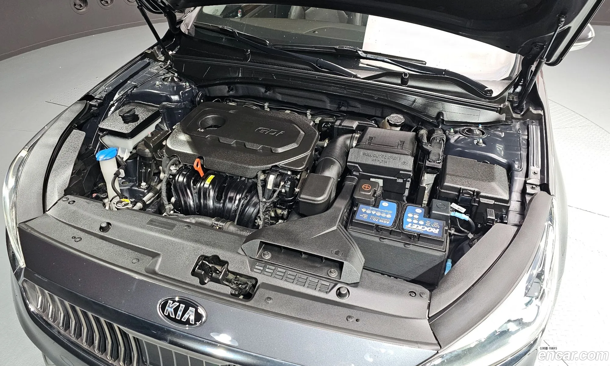 Kia K7 2017 — 2