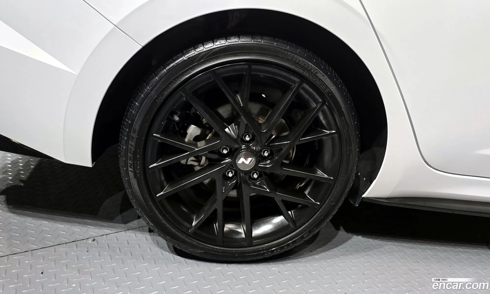 Hyundai Elantra 2021 — 10
