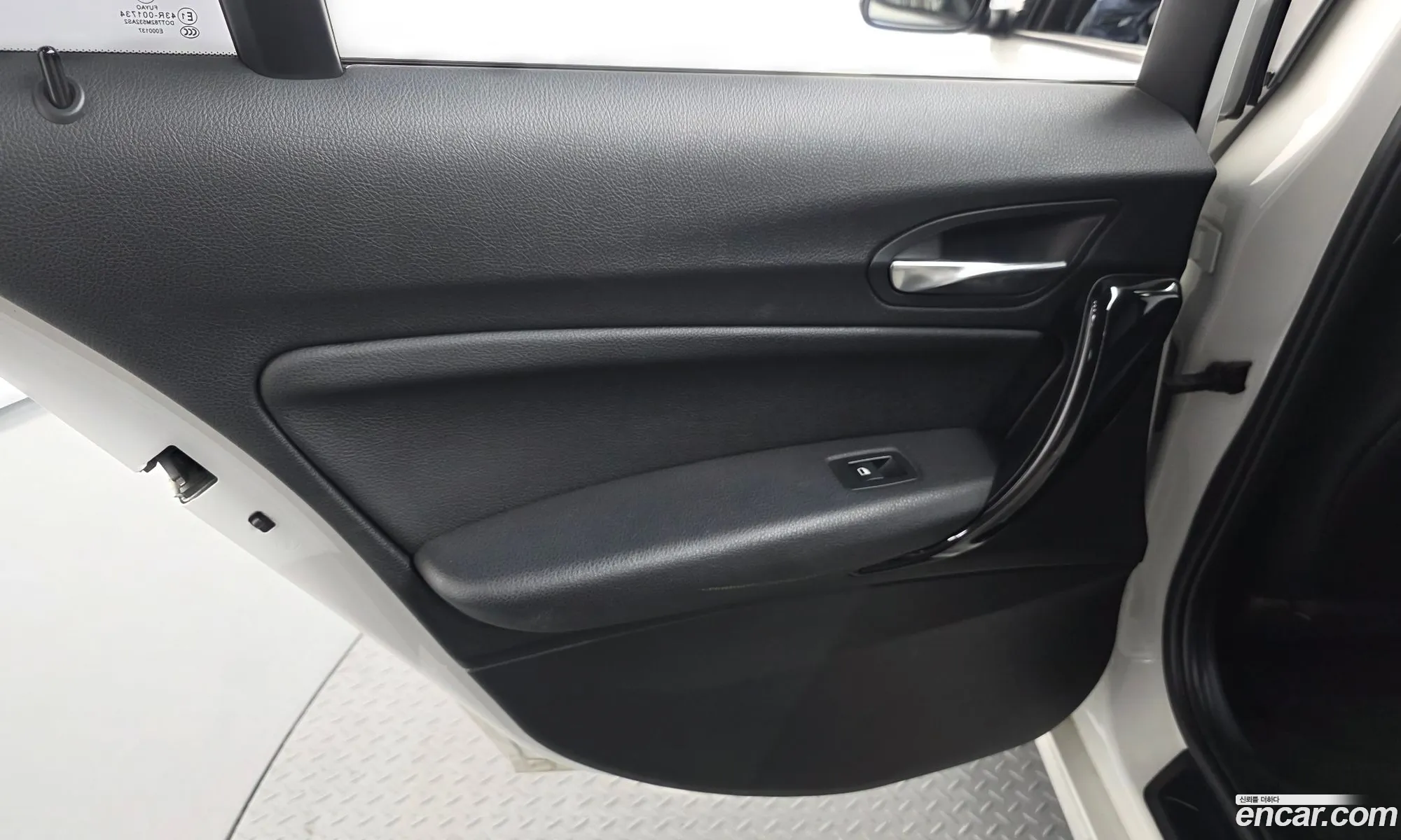 BMW 1 Series 2015 WBA1S510XG5A73903 — 29