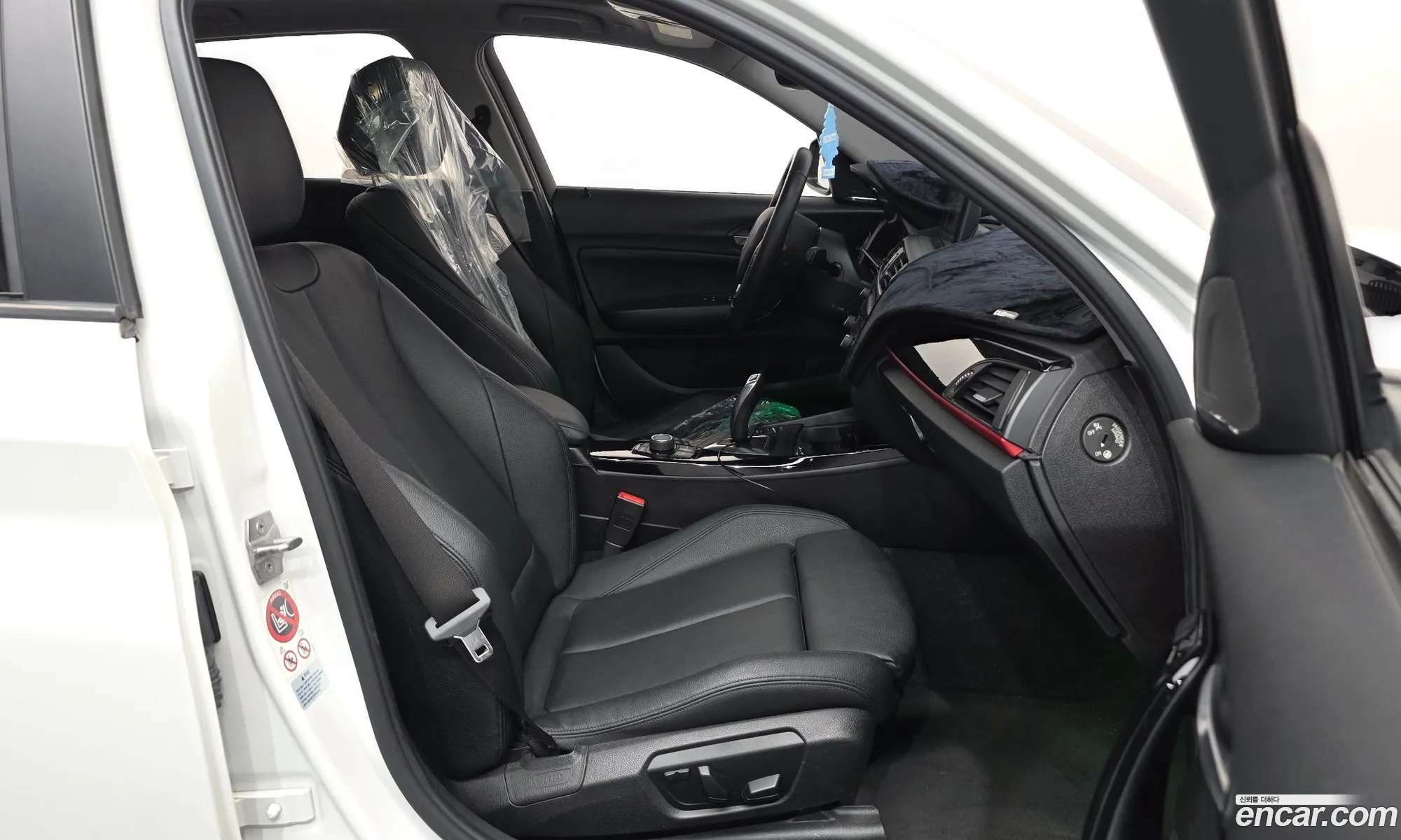 BMW 1 Series 2015 WBA1S510XG5A73903 — 7
