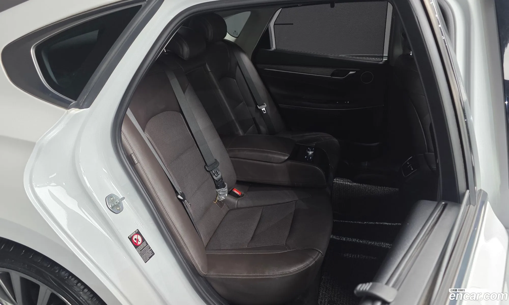 Hyundai Grandeur IG 2016 — 25