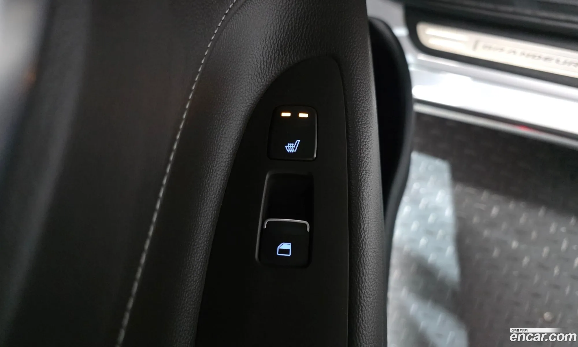 Hyundai Grandeur IG 2016 — 23