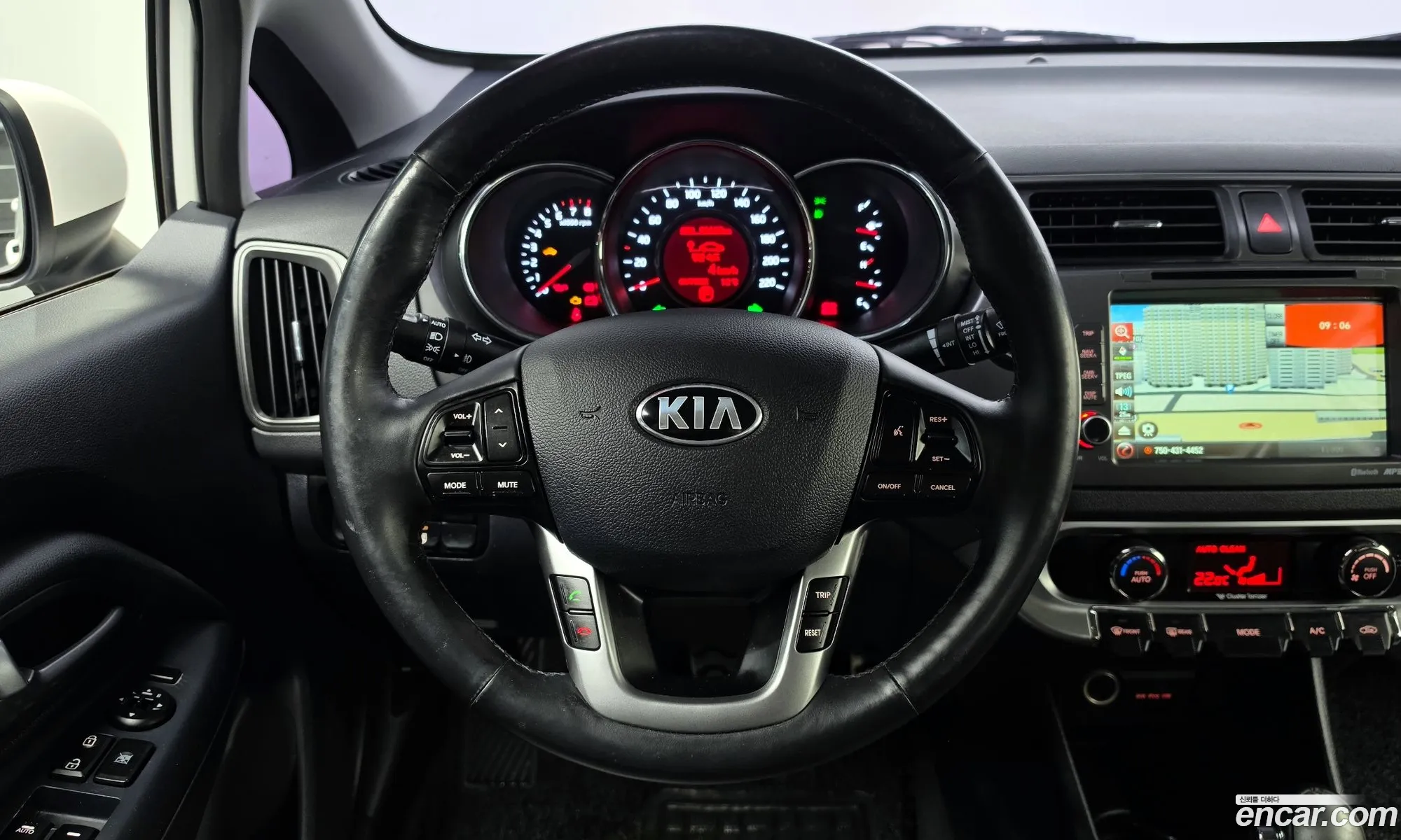 Kia Pride 2013 — 23