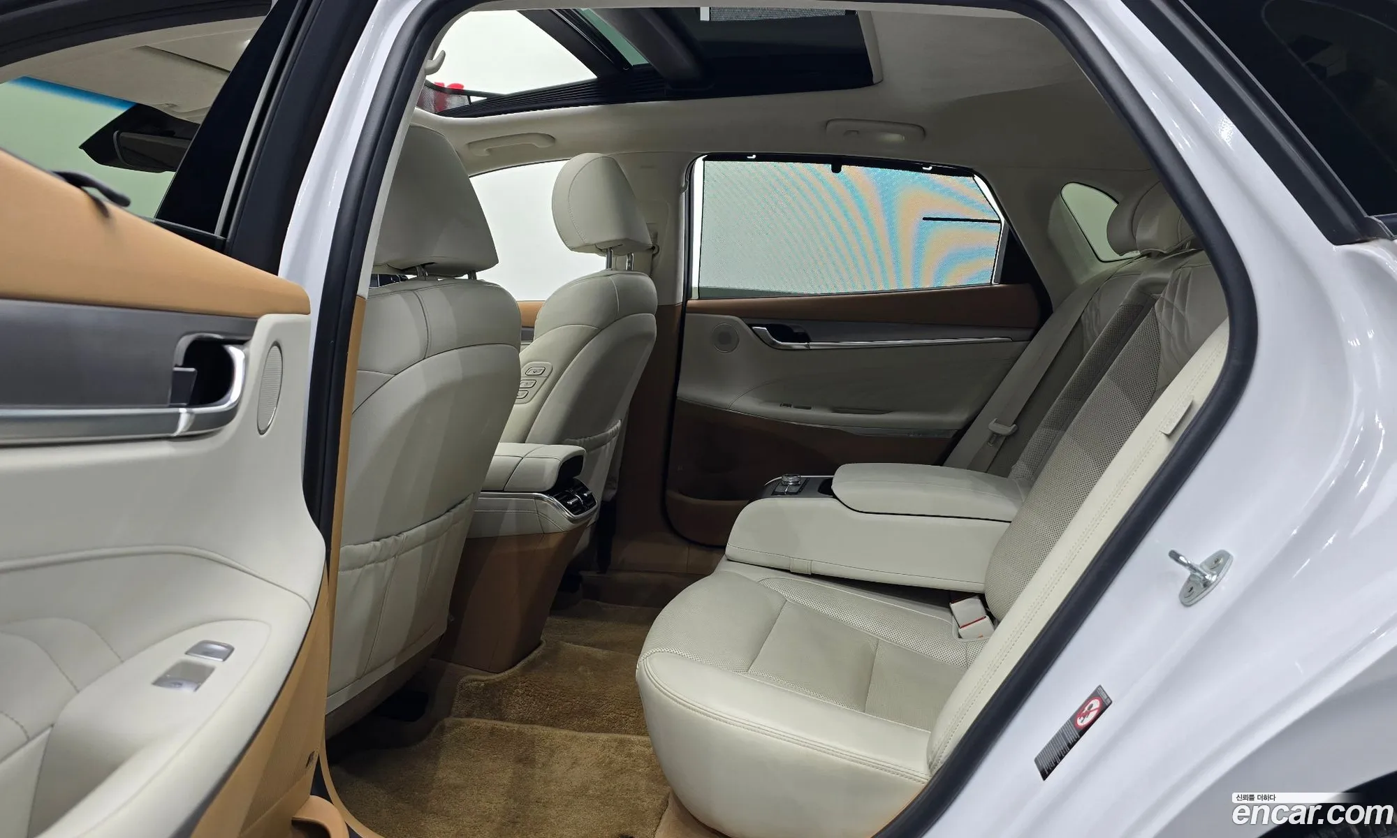 Hyundai Grandeur IG 2020 — 29
