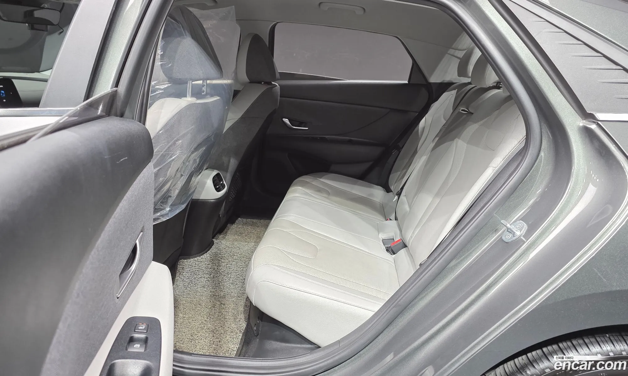 Hyundai Elantra Hybrid 2021 — 20
