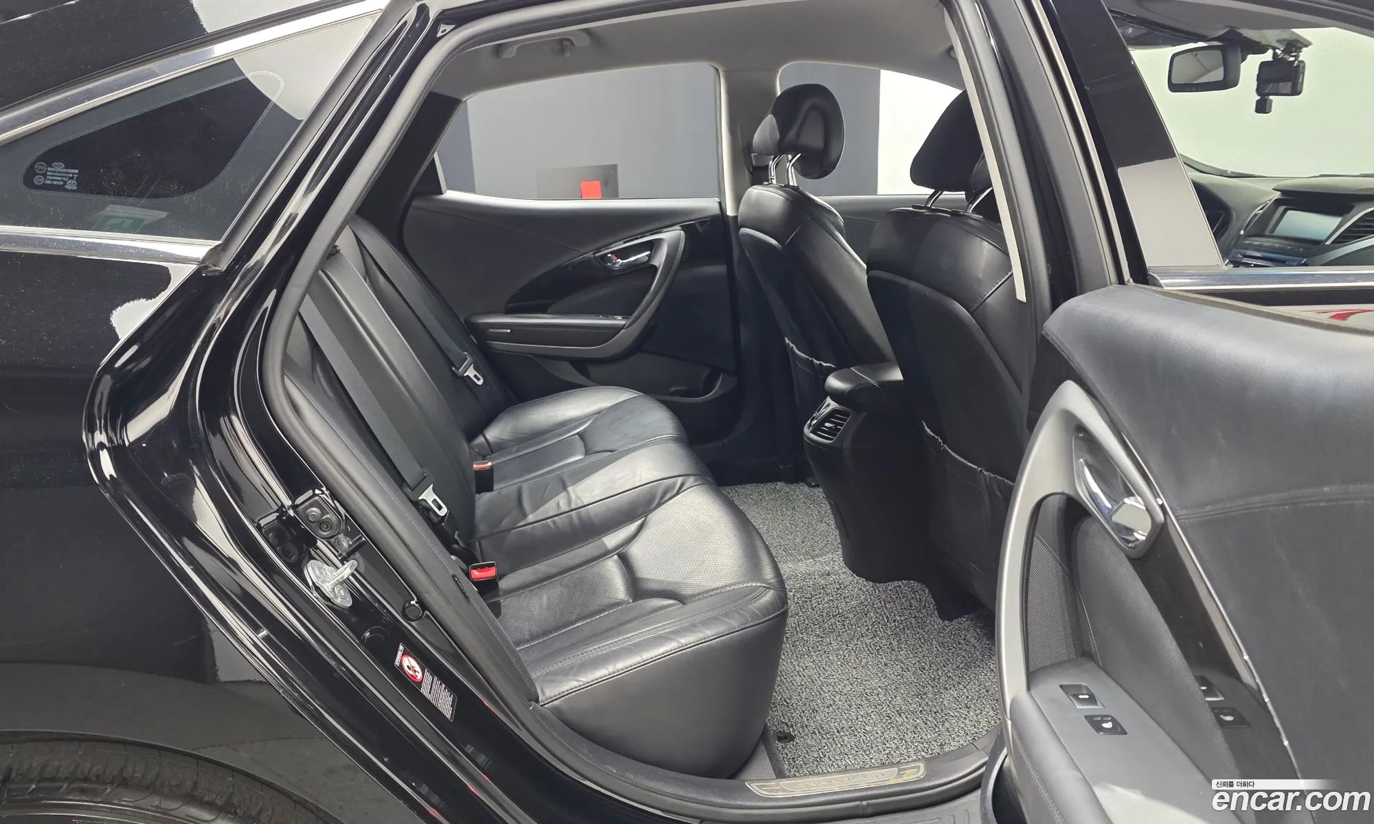 Hyundai Grandeur HG 2016 — 4