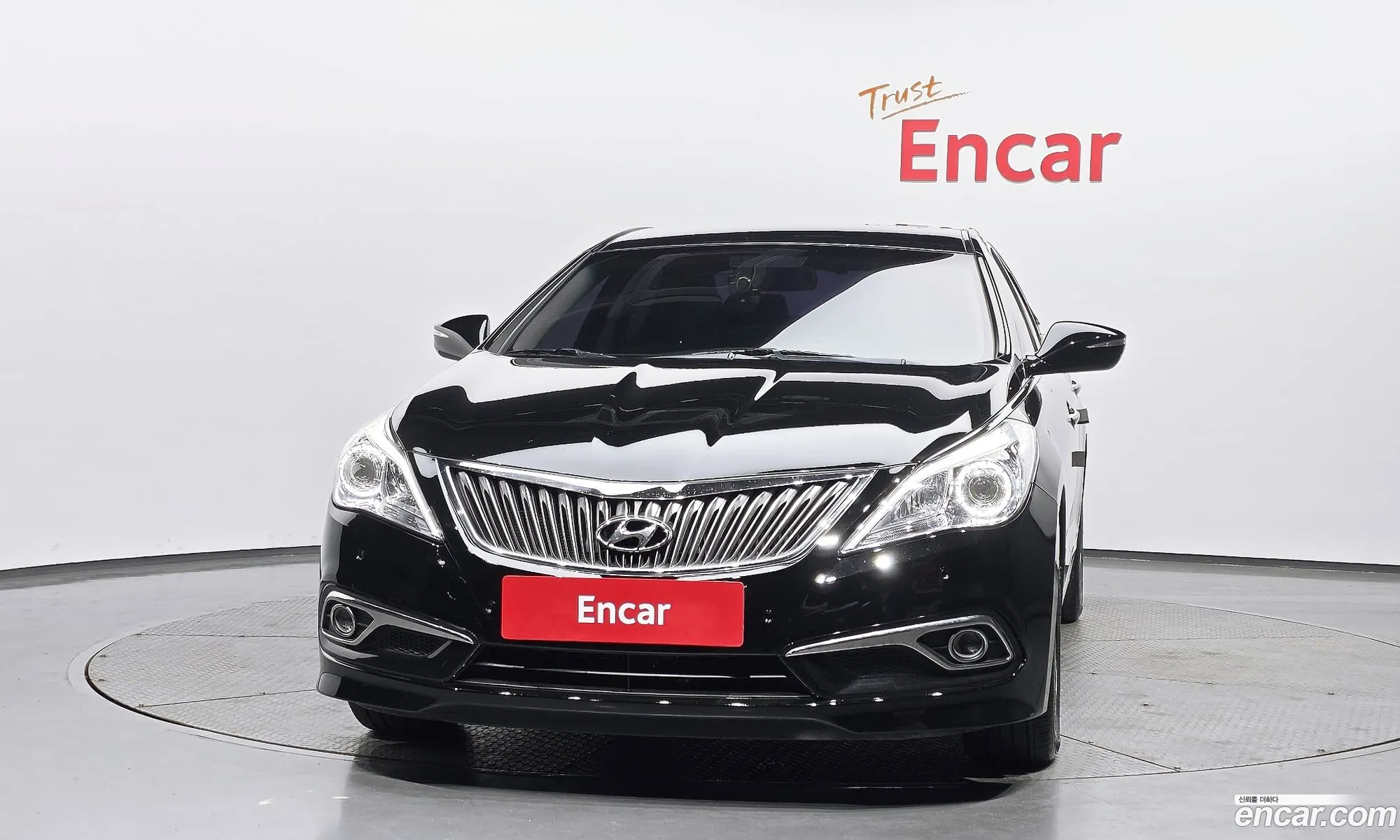Hyundai Grandeur HG 2016 — 19