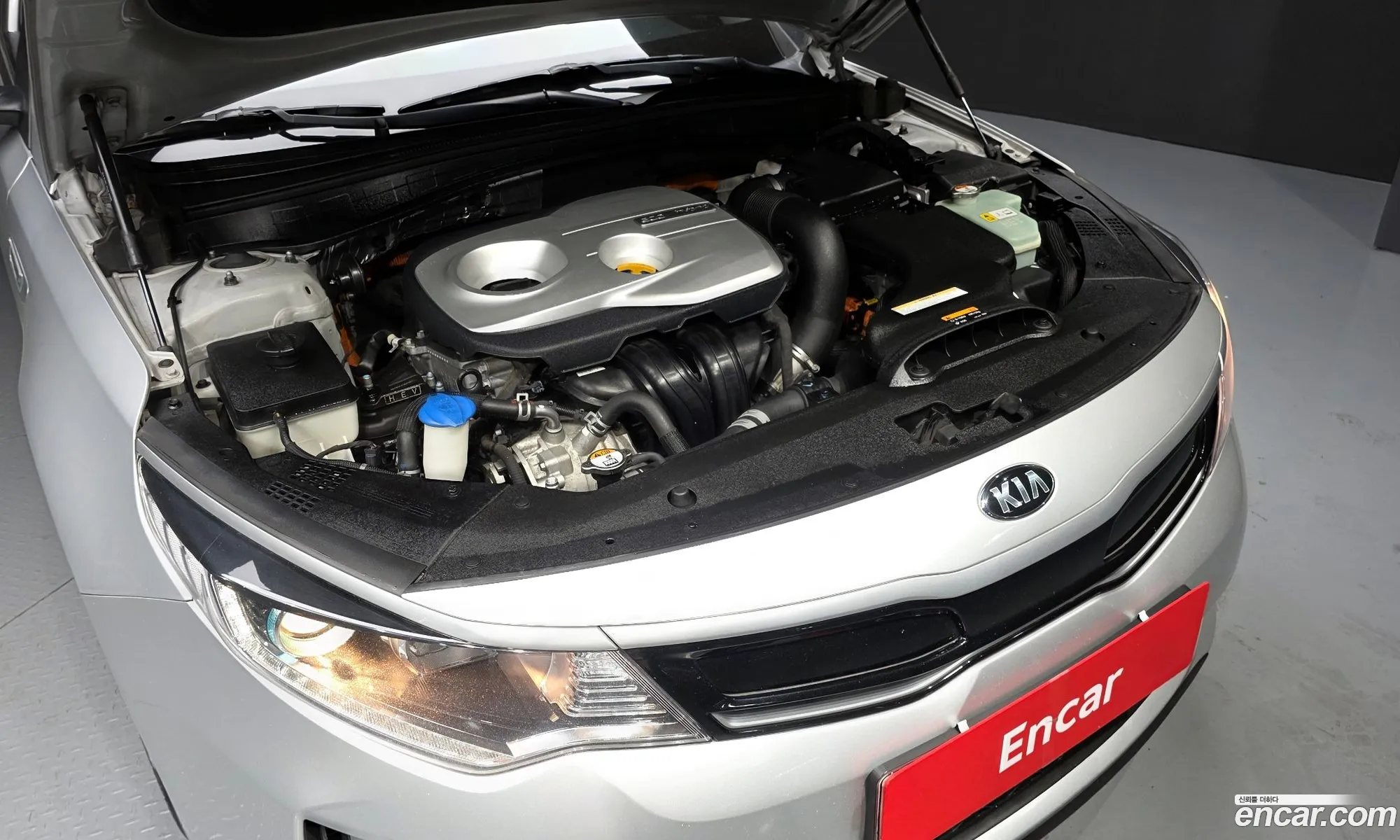 Kia K5 Hybrid 2016 — 25