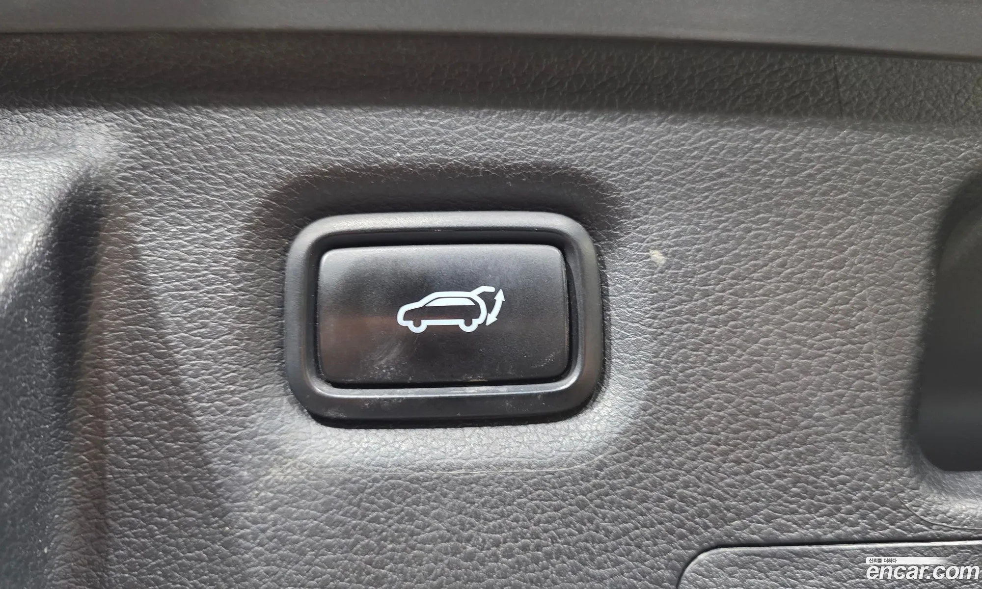 Hyundai Santa Fe 2022 — 7