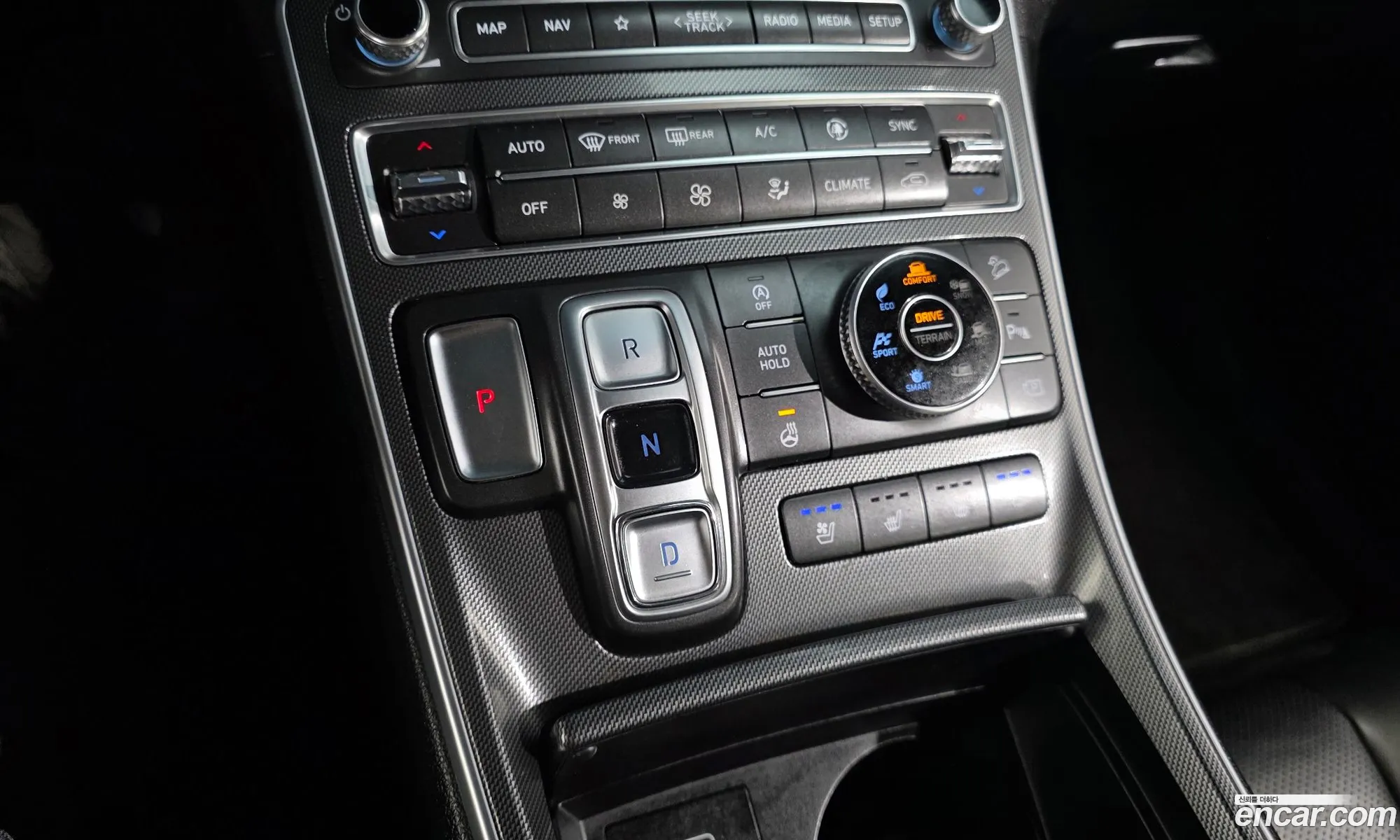 Hyundai Santa Fe 2022 — 30