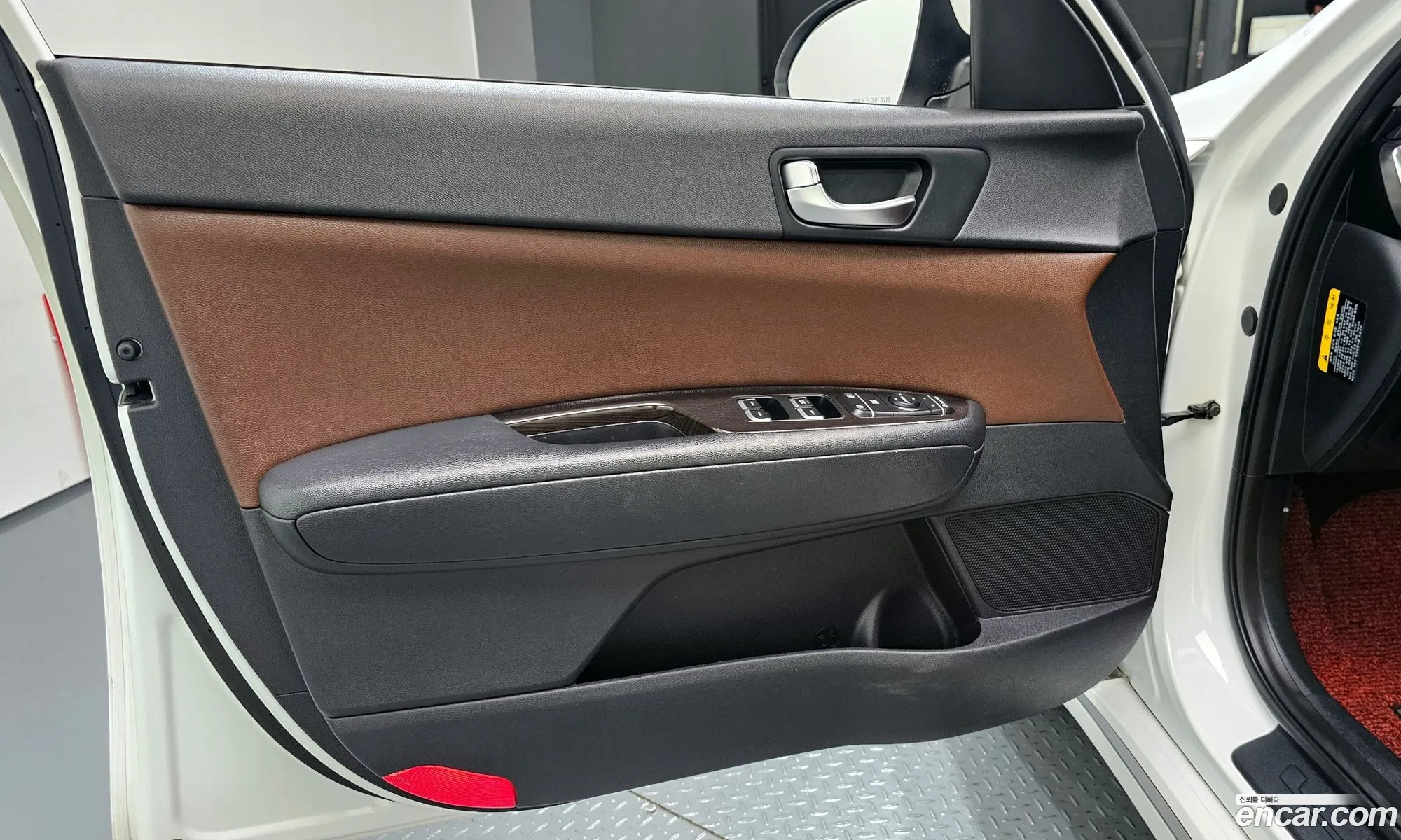 Kia K5 2015 — 2
