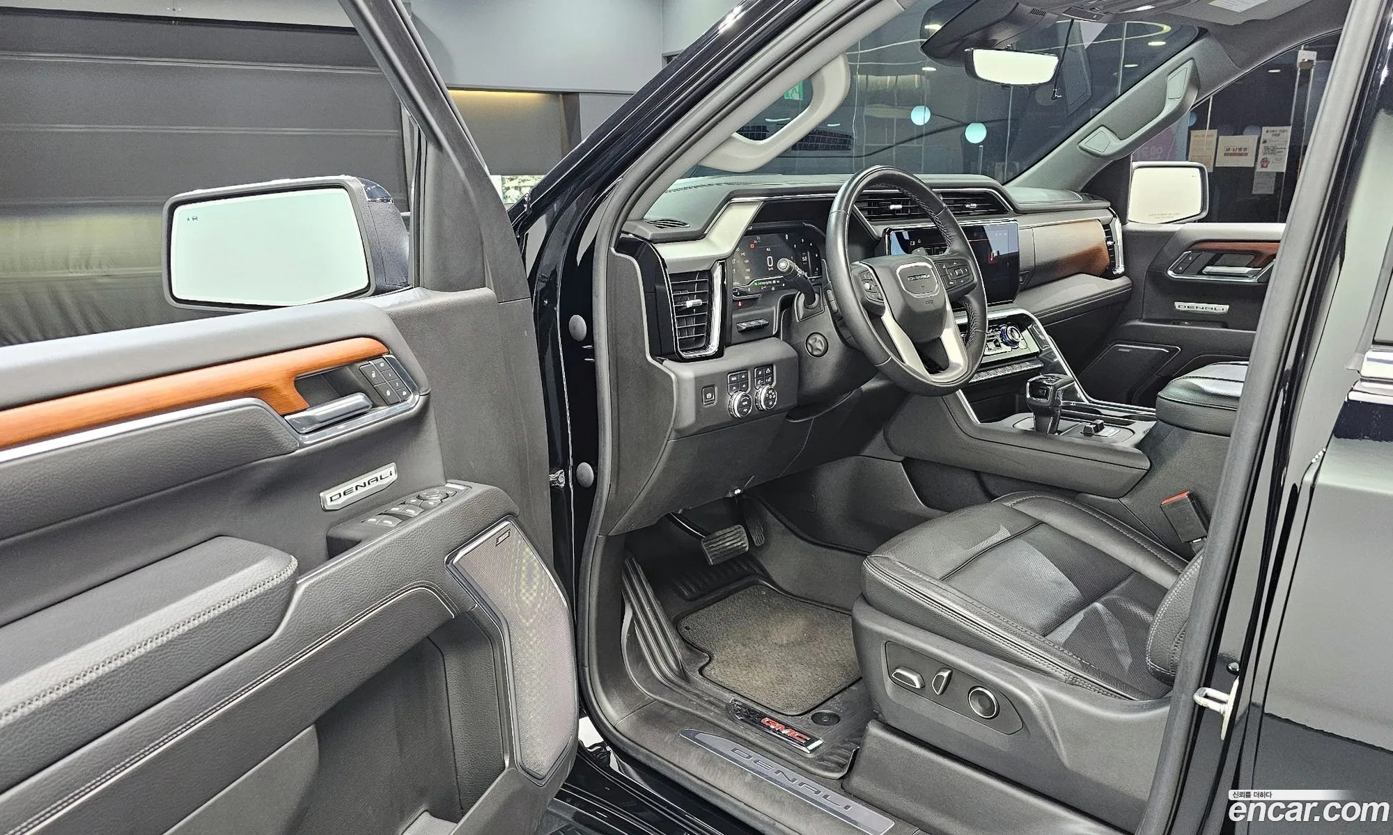 GMC Sierra