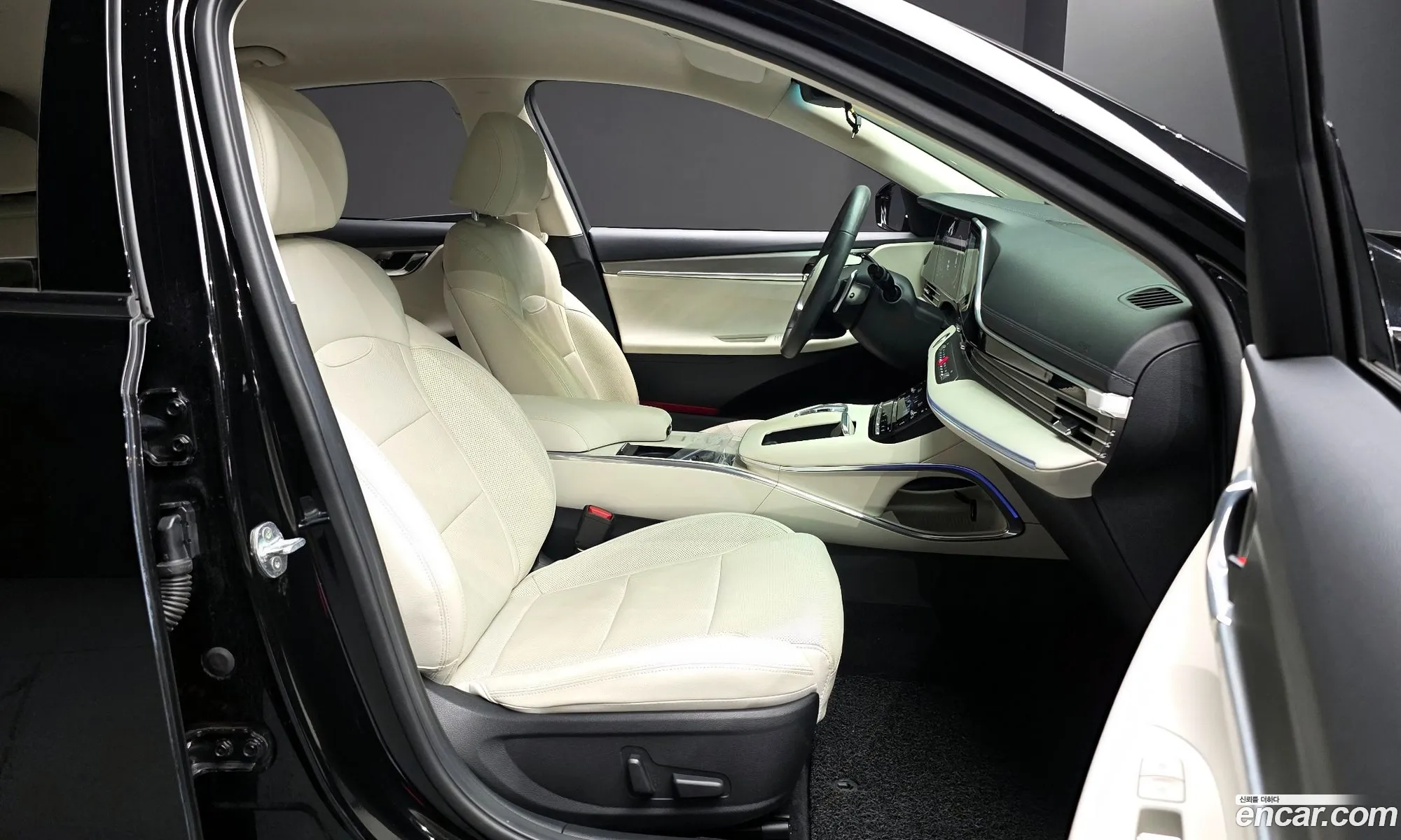 Hyundai Grandeur IG 2022 — 19