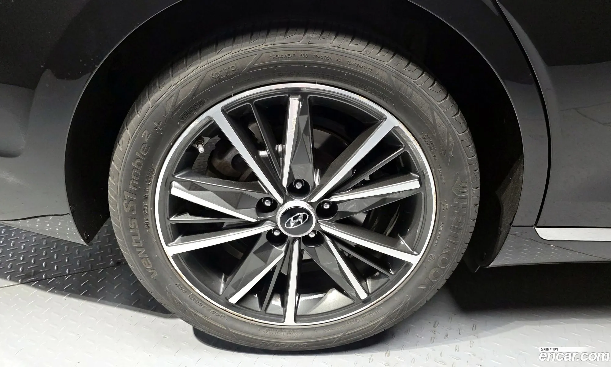 Hyundai Grandeur IG 2022 — 32
