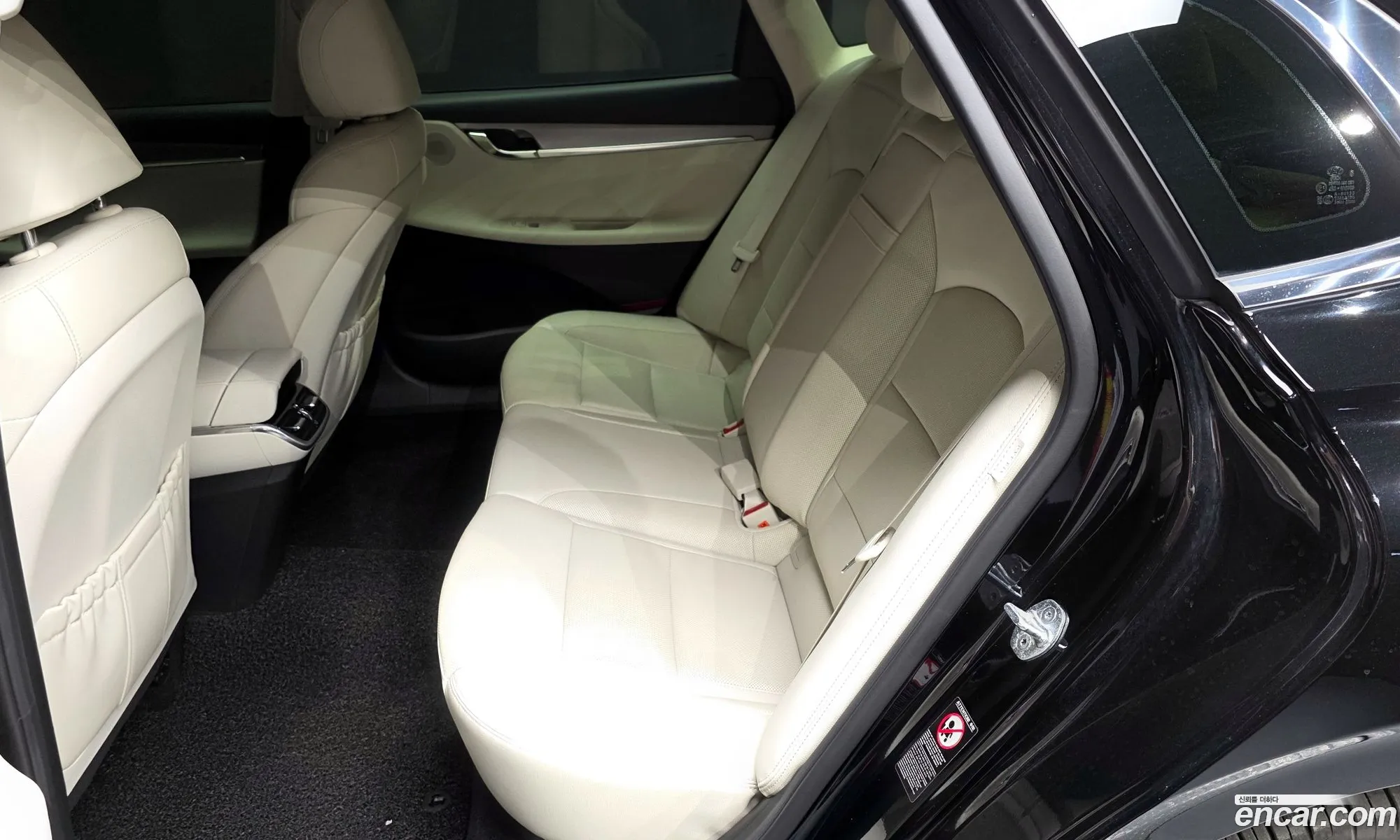Hyundai Grandeur IG 2022 — 29