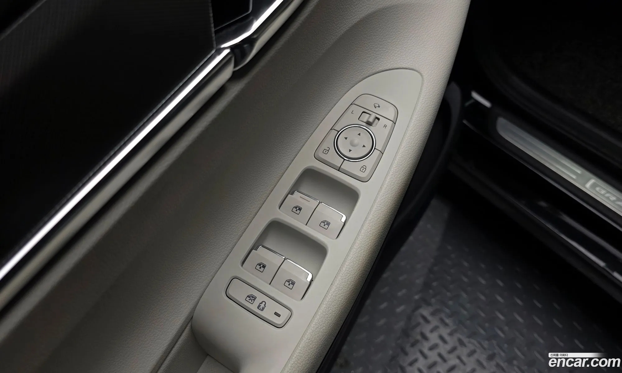 Hyundai Grandeur IG 2022 — 22