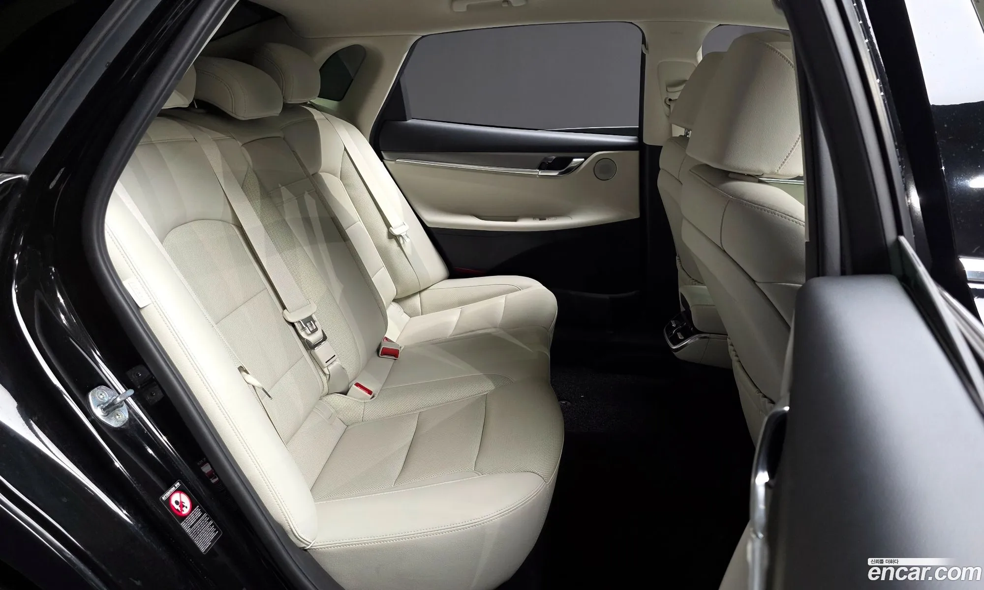 Hyundai Grandeur IG 2022 — 21