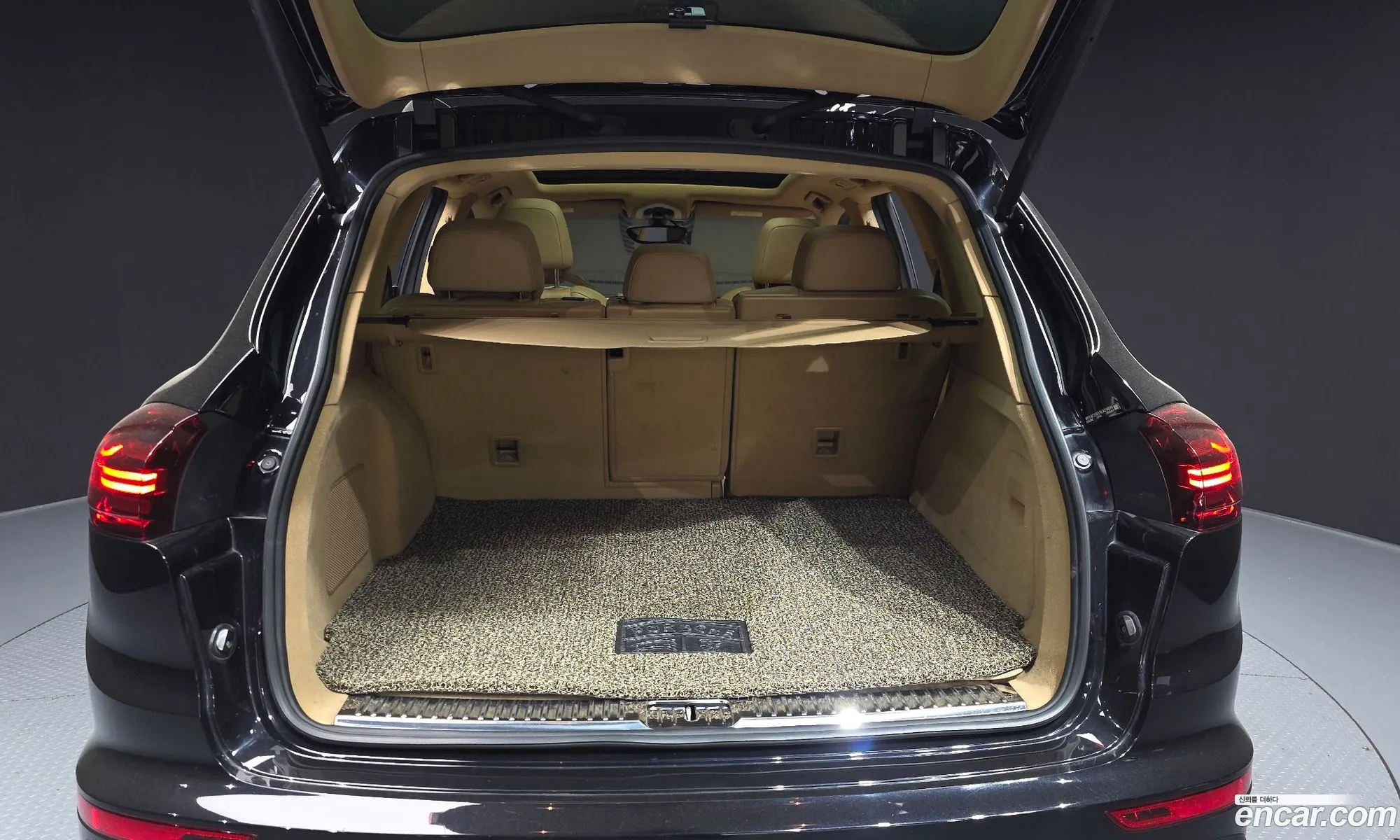 Porsche Cayenne 2017 WP1AF2921HLA29809 — 15