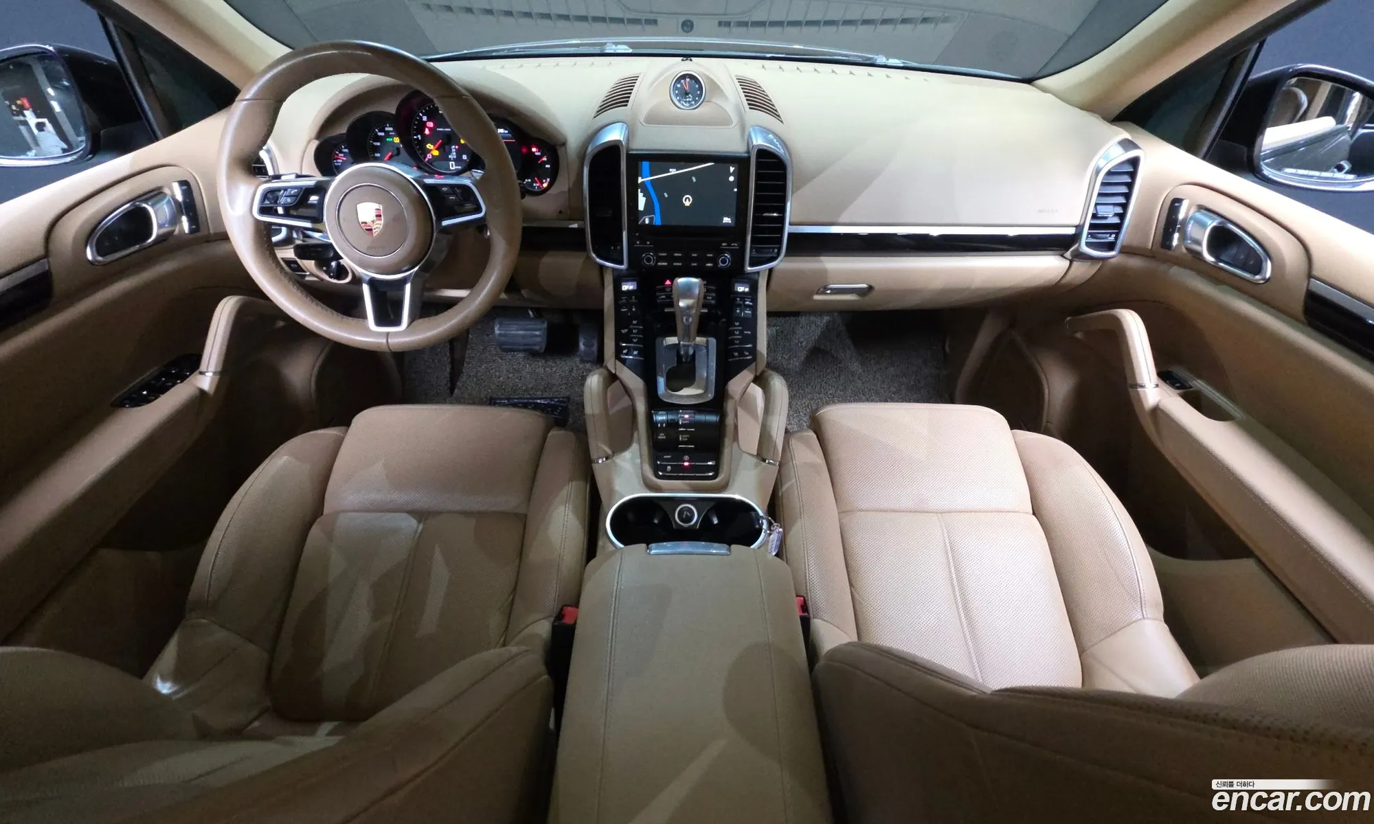 Porsche Cayenne 2017 WP1AF2921HLA29809 — 14