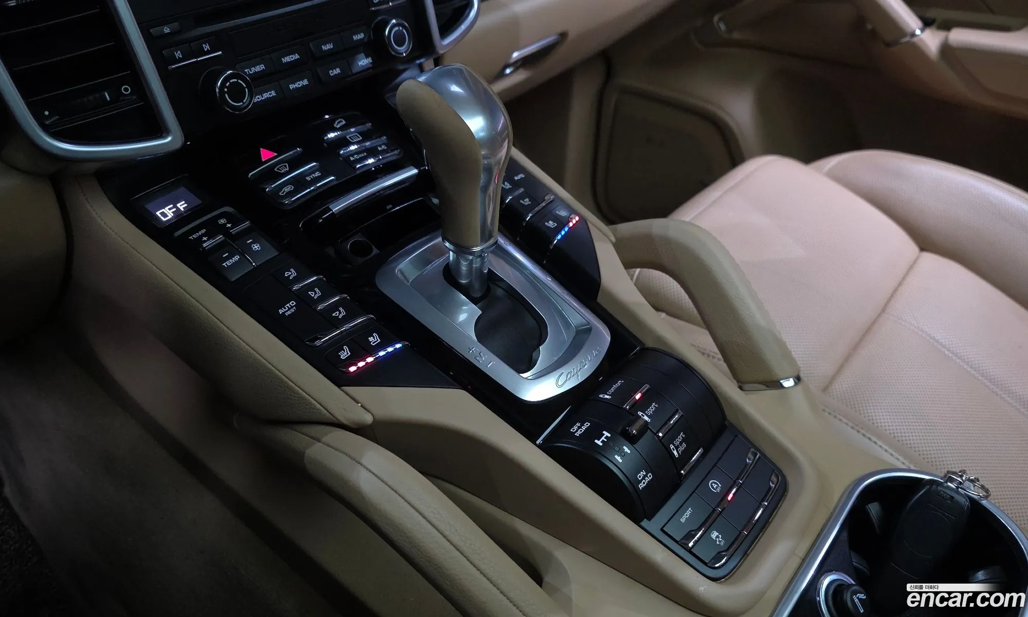 Porsche Cayenne 2017 WP1AF2921HLA29809 — 13
