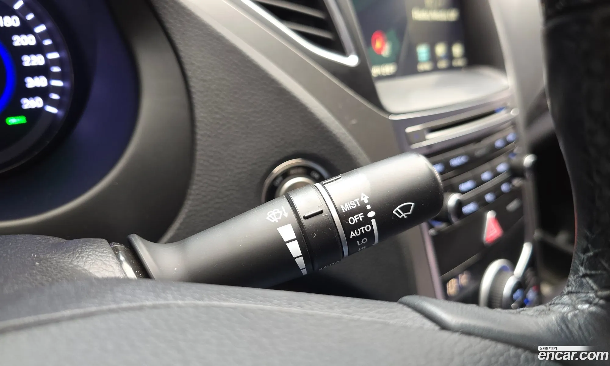 Hyundai Grandeur HG 2015 — 11
