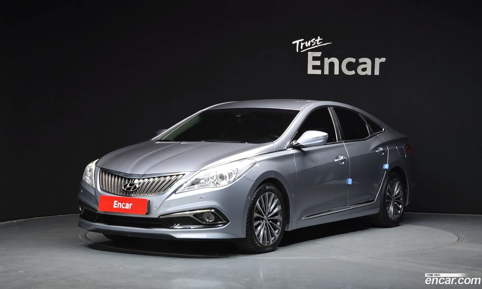 Hyundai Grandeur HG 2015 — 19