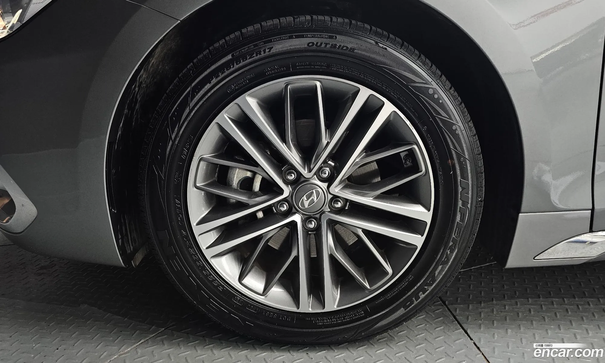 Hyundai Grandeur IG 2018 — 15