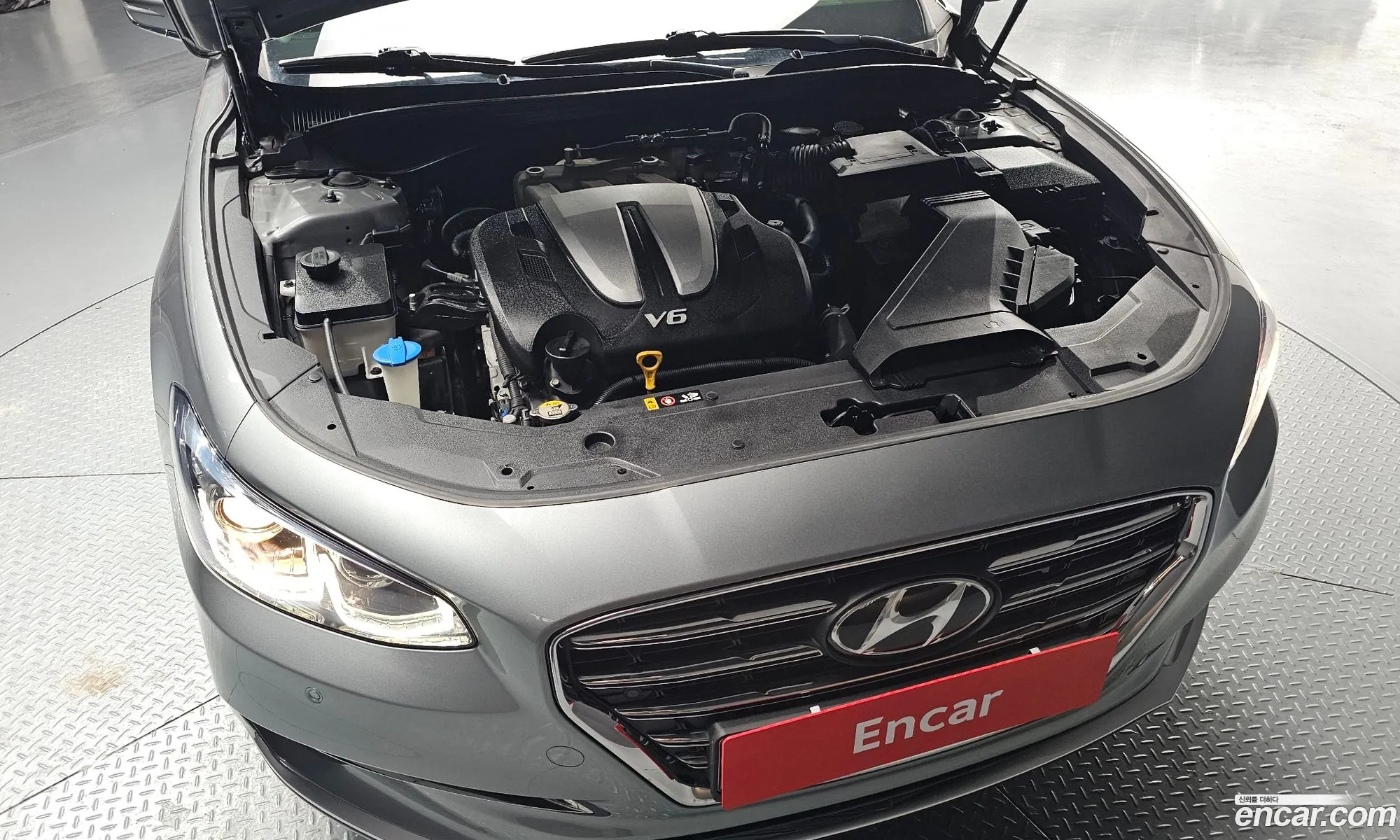 Hyundai Grandeur IG 2018 — 11