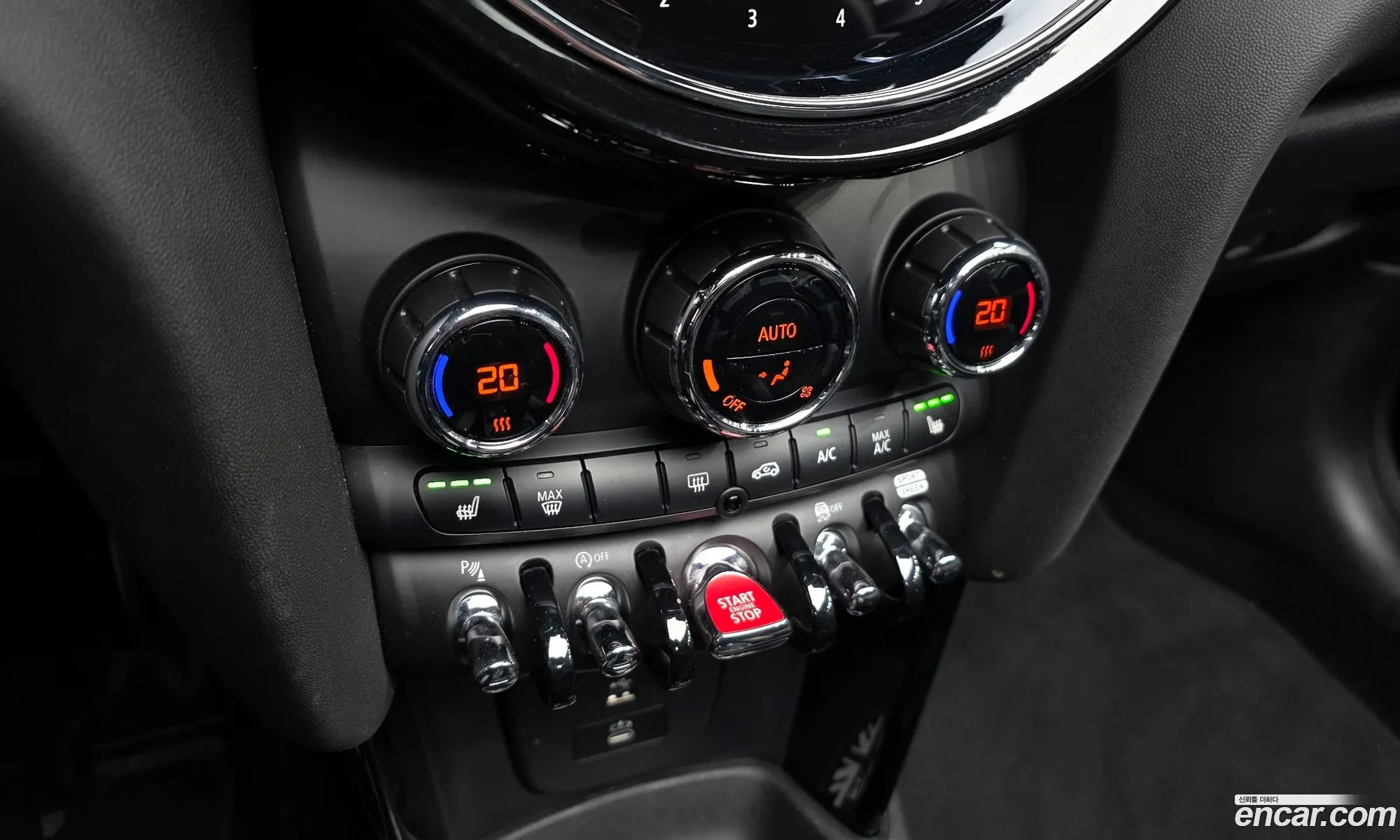 Mini Cooper S Convertible 2023 — 12