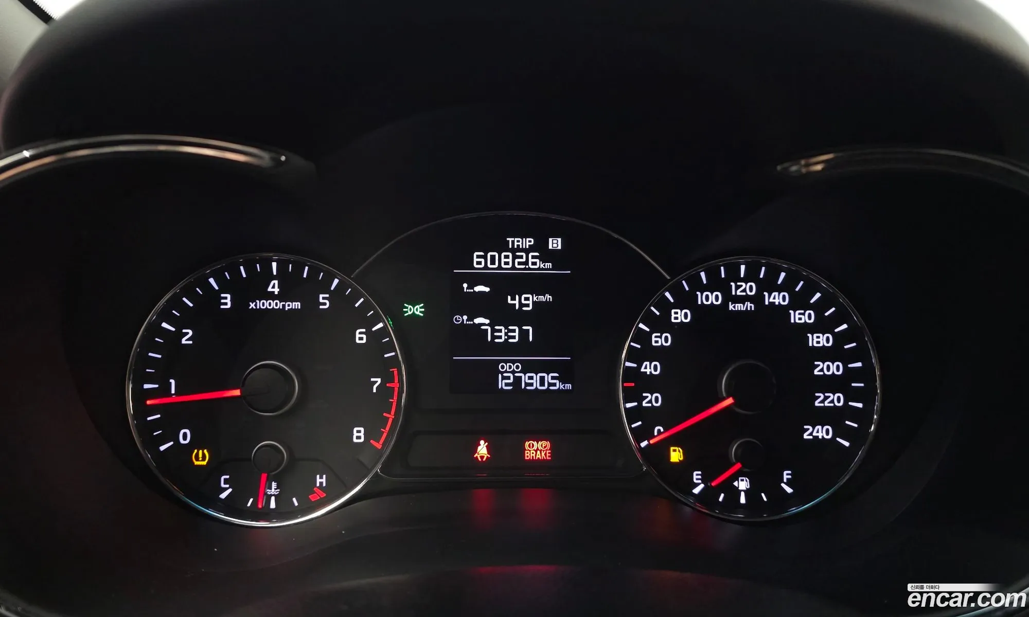 Kia K3 2015 — 20