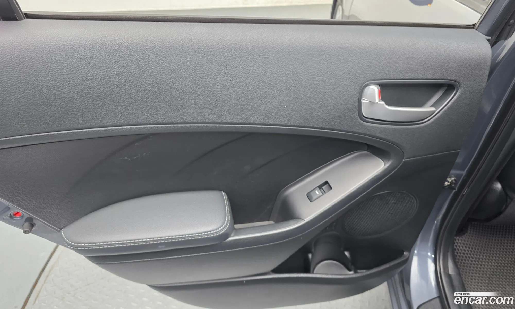Kia K3 2015 — 6
