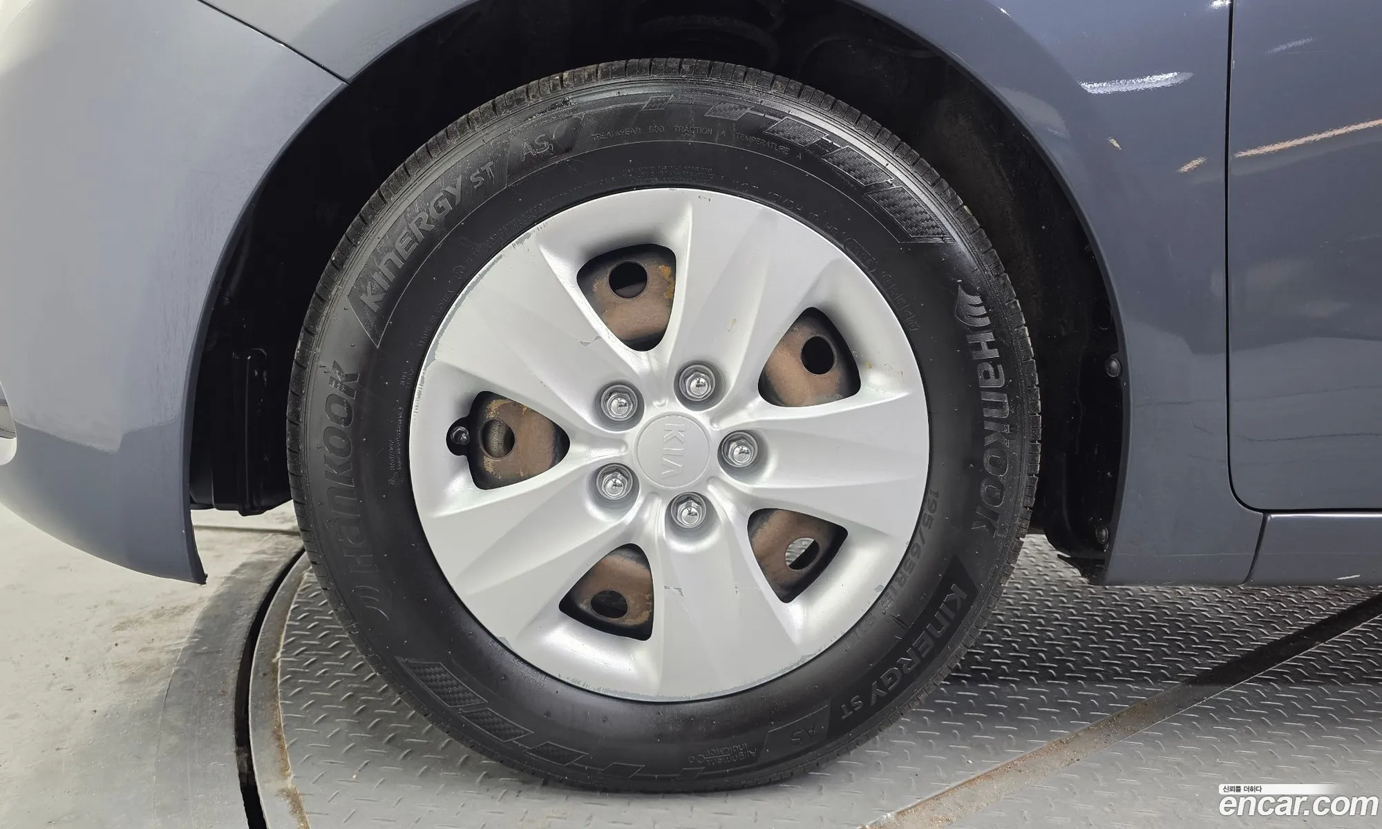 Kia K3 2015 — 26