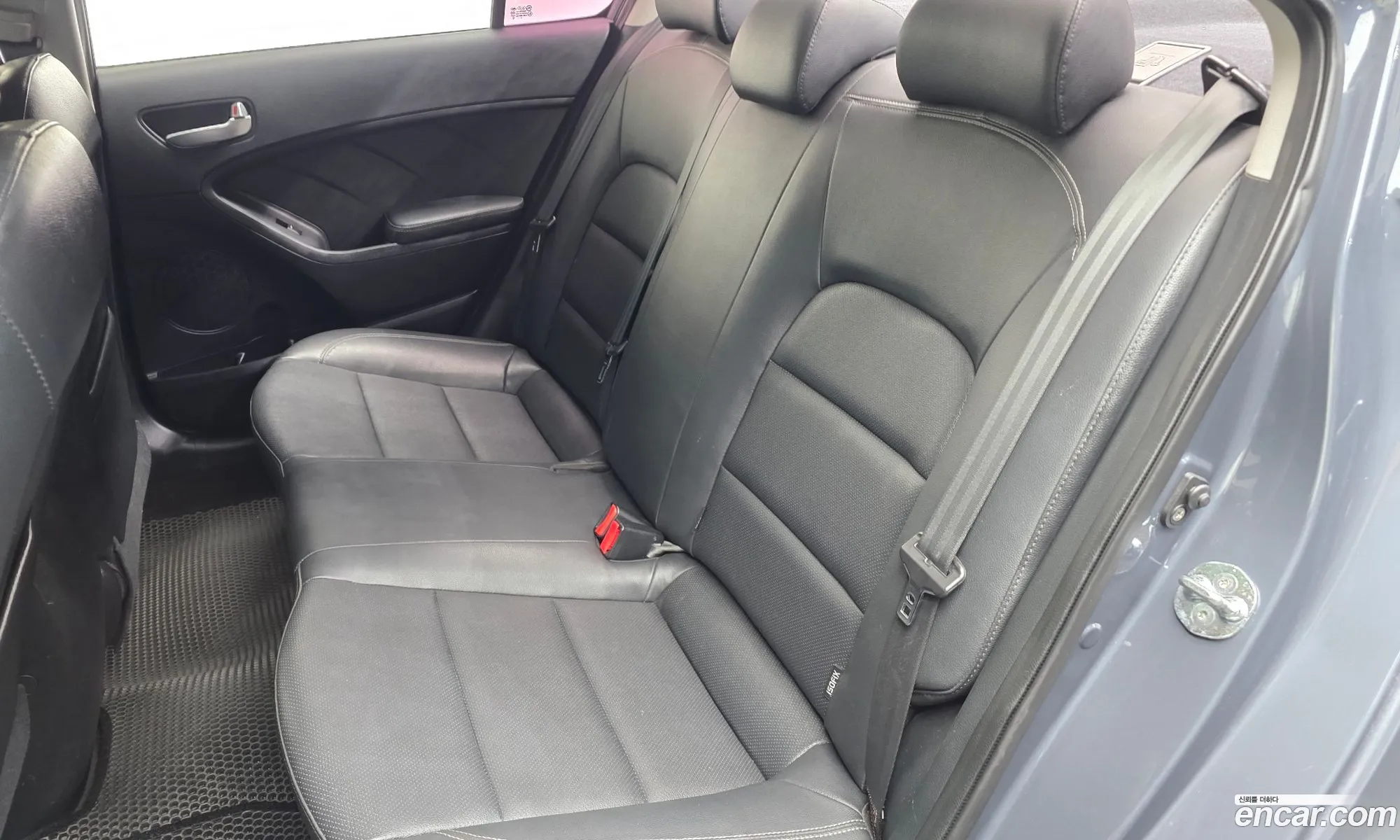 Kia K3 2015 — 25