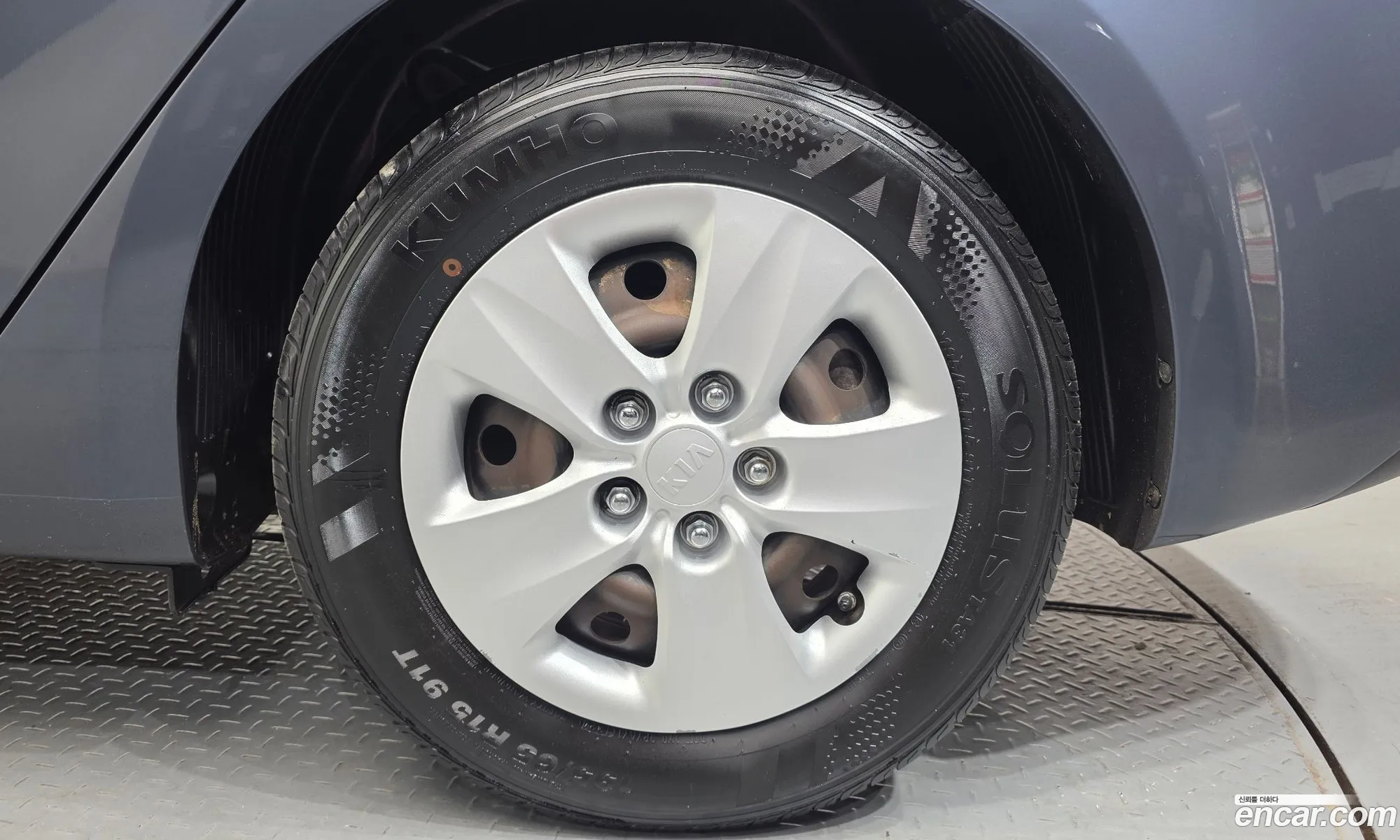 Kia K3 2015 — 14