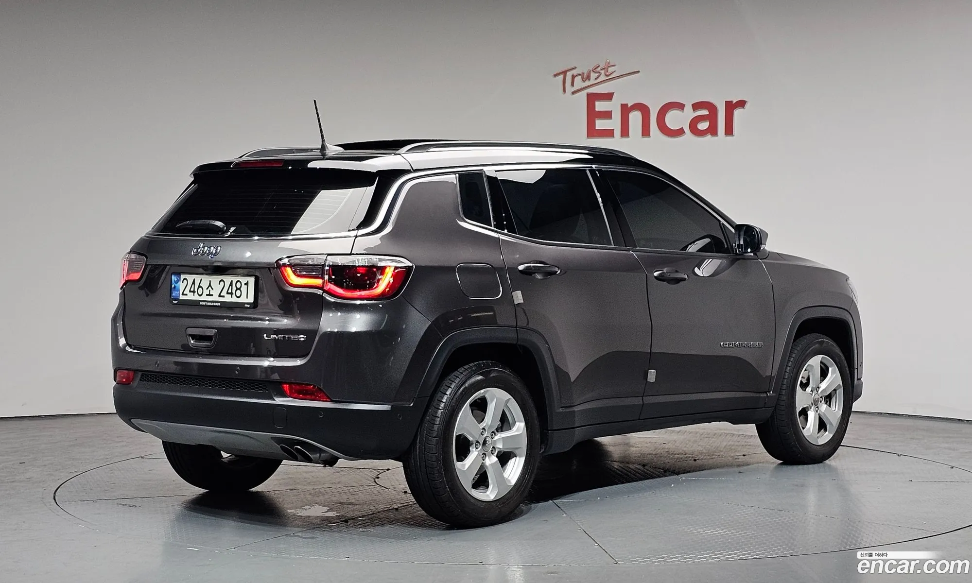 Jeep Compass 2021 3C4NJCCB0MT577282 — 4