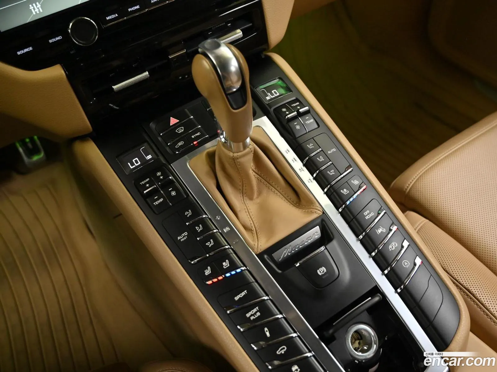 Porsche Macan 2015 — 20
