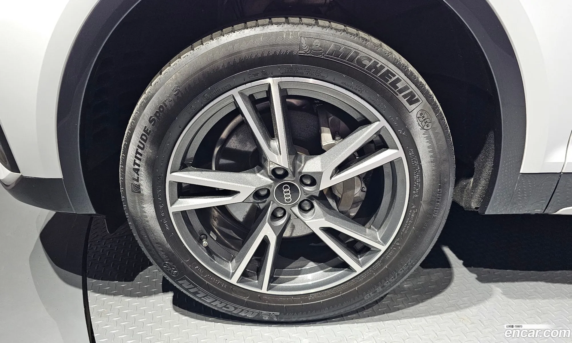 Audi Q5 2021 — 10